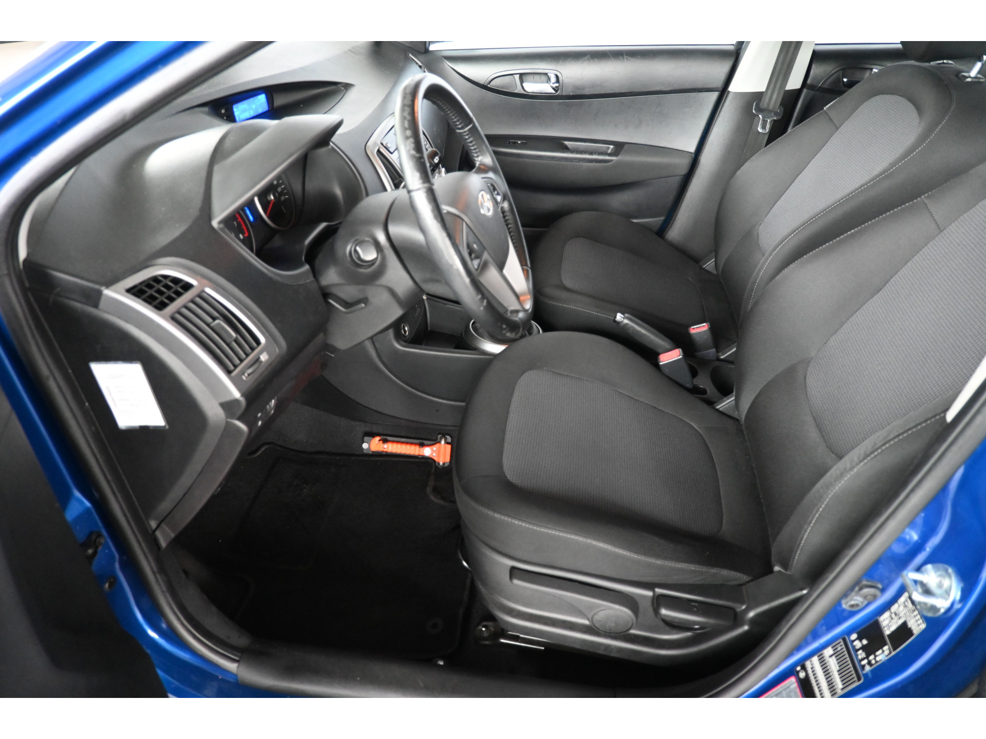 Hyundai i20 1.2i i-Motion LICHTE TIK IN MOTOR! TEKST LEZEN! Airco LED  Elektrisch Pakket! Trekhaak TEKST LEZEN! Inruil Mogelijk!