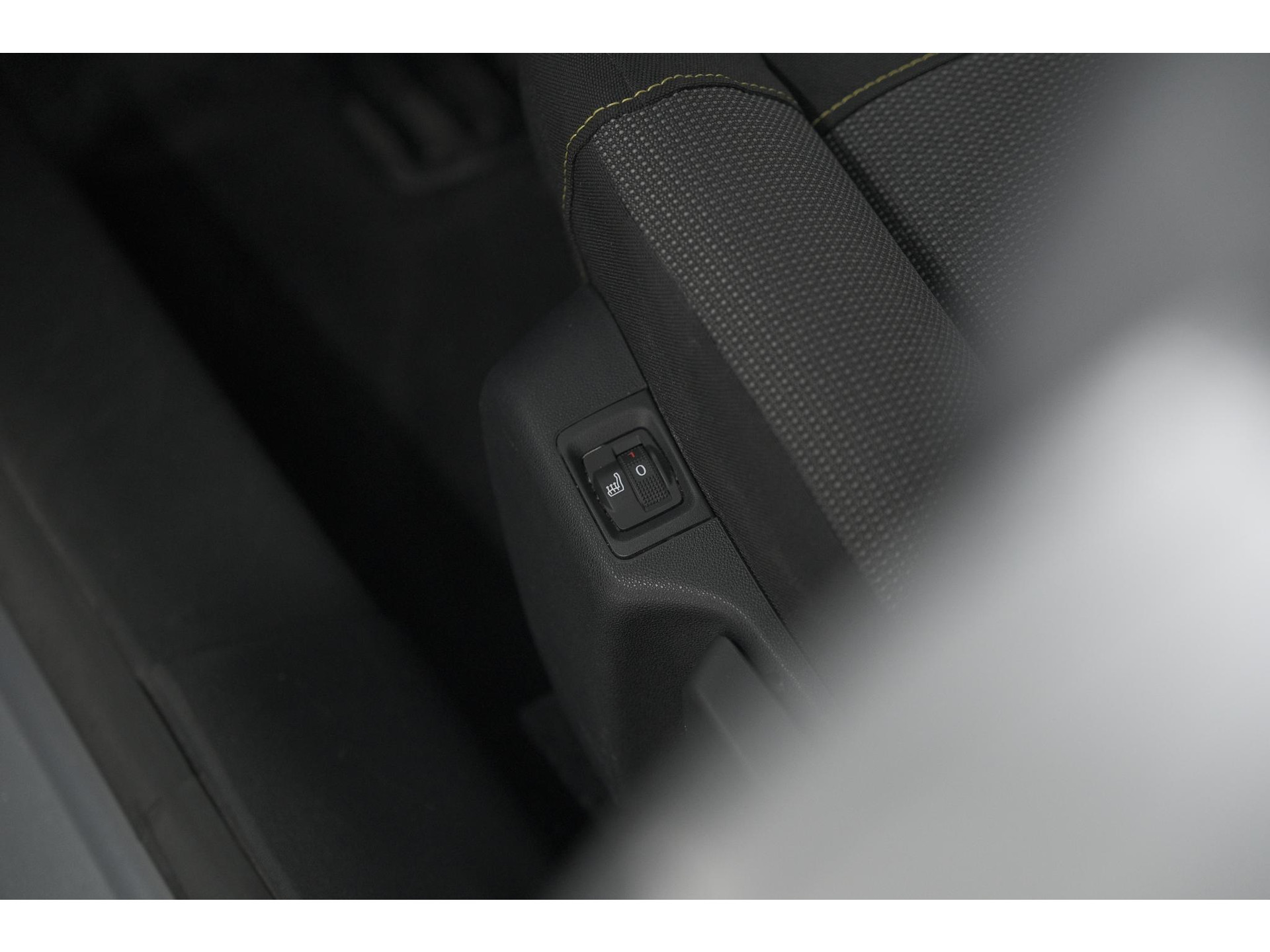 Citroen C3 PureTech 82 C-Series | Trekhaak | Stoelverwarming | Camera | Apple CarPlay