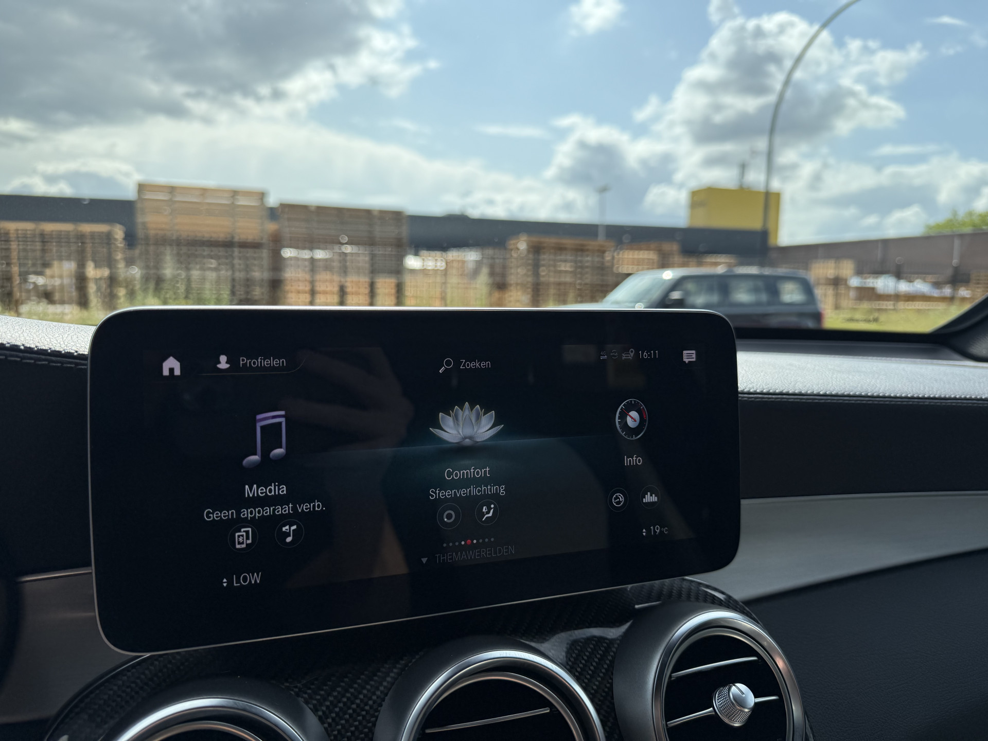 Mercedes-Benz GLC-klasse 200 Premium Plus | 2E EIGENAAR | 3/6/12 MND GARANTIE  | LED | BURMESTER | AMG | PANODAK | NAVI | CARPLAY | PARFUM | LEDER |