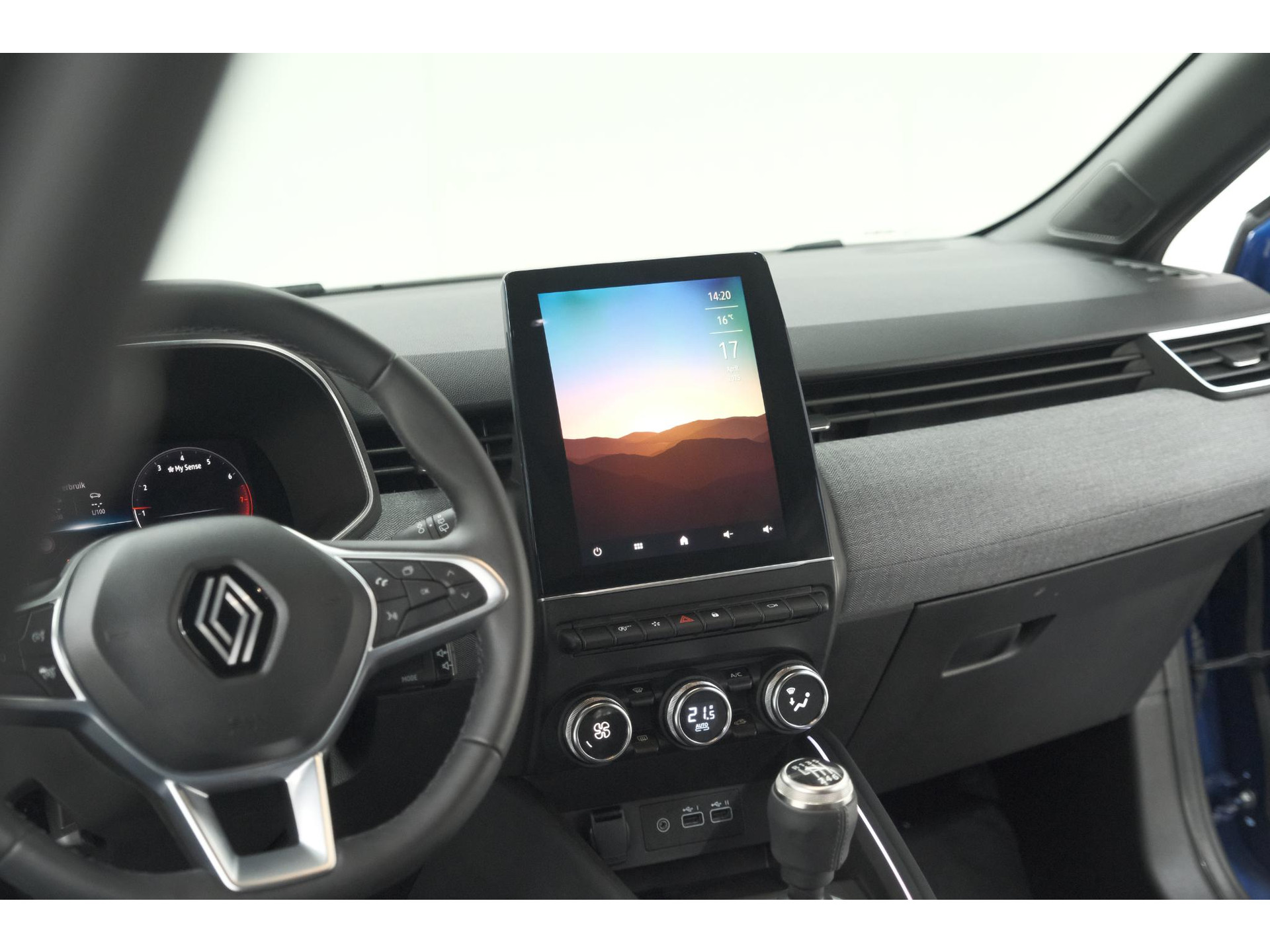 Renault Clio TCe 90 GPF Techno | 360 Camera | Dodehoekdetectie | Adaptieve Cruise Control