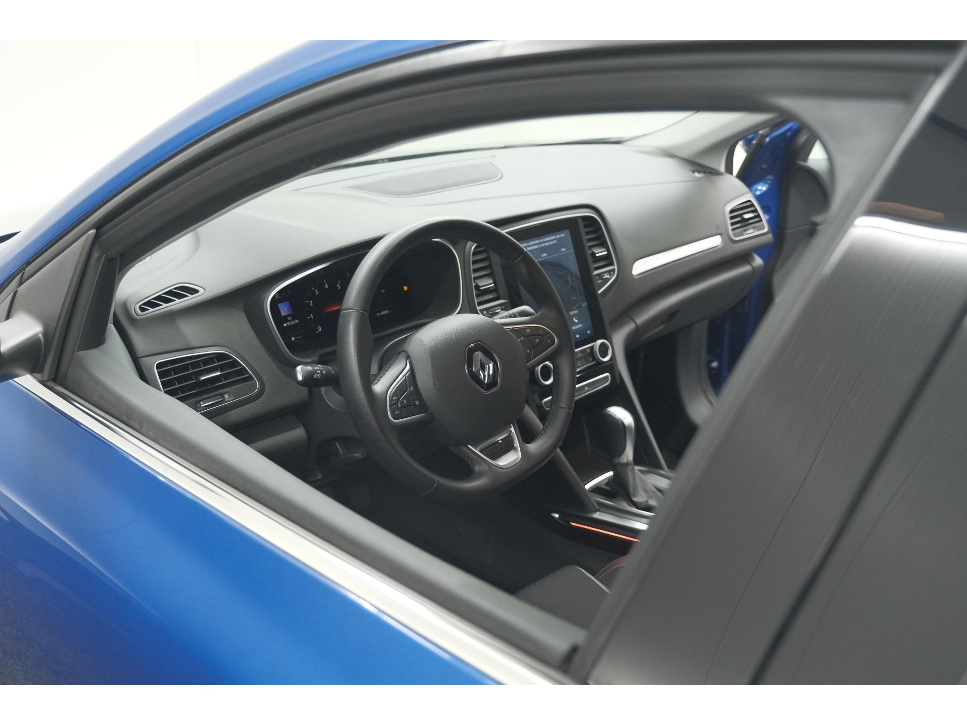Renault Mégane Estate TCe 140 EDC Techno | Trekhaak | Camera | Navigatie | 9.3 Inch Groot Scherm