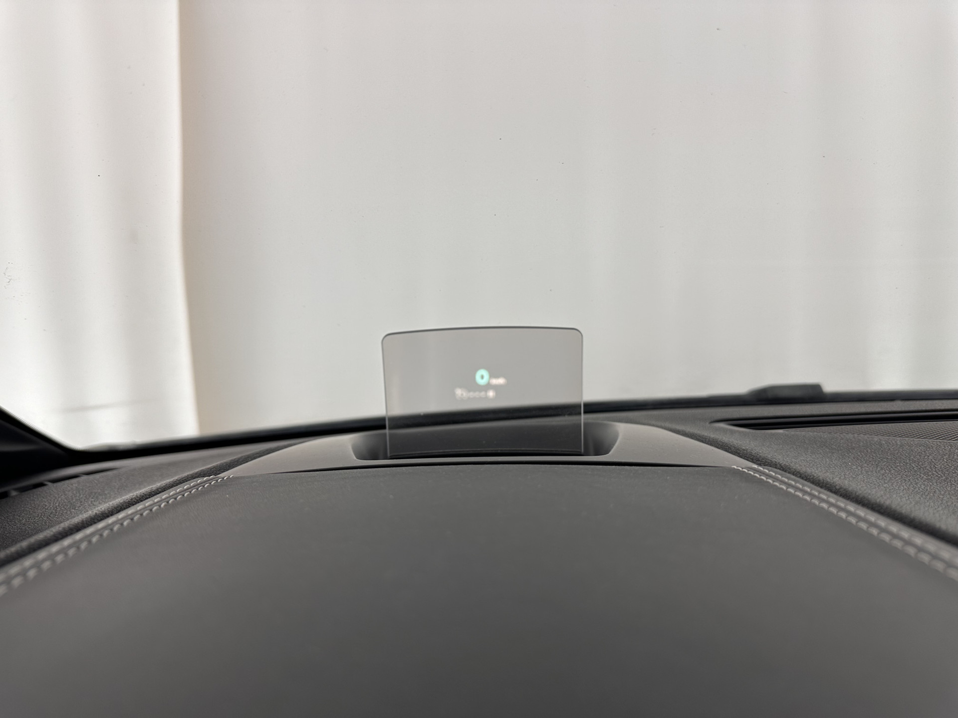 Citroën DS5 2.0 Hybrid4 Business Executive AWD Aut. *PANO | XENON | LEATHER | MEMORY-PACK | NAVI-FULLMAP | KEYLESS | CAMERA | HEAD-UP | MASSAGE | CRUISE | SPORT-SEATS | TOWBAR | 17"ALU*