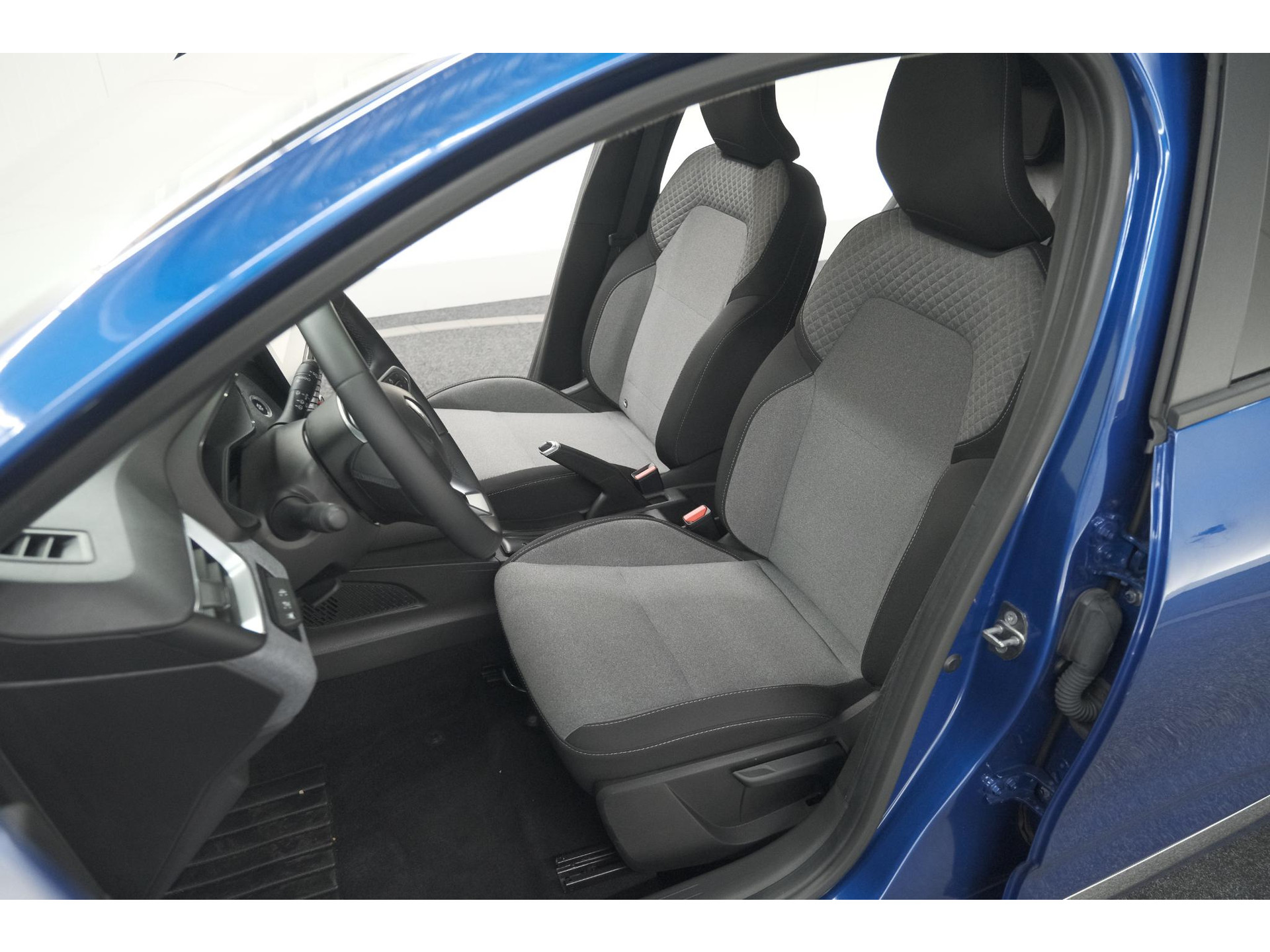 Renault Clio TCe 90 GPF Evolution | Camera | Navigatie | Apple Carplay | Parkeersensoren | Stoelverwarming
