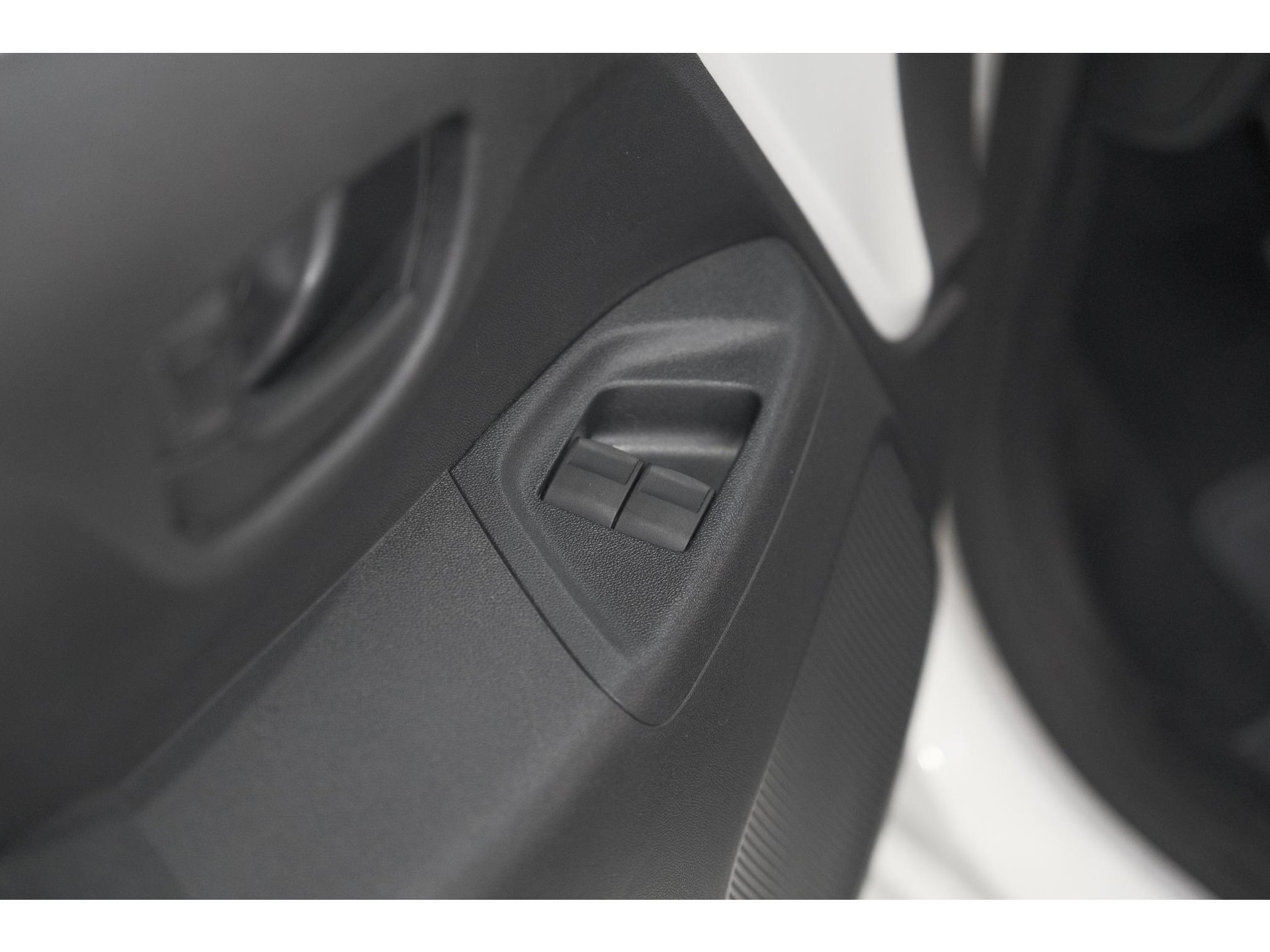 Citroen C1 1.0 e-VTi Feel | Camera | Airco | Lichtmetalen Velgen | DAB | 5 Deurs