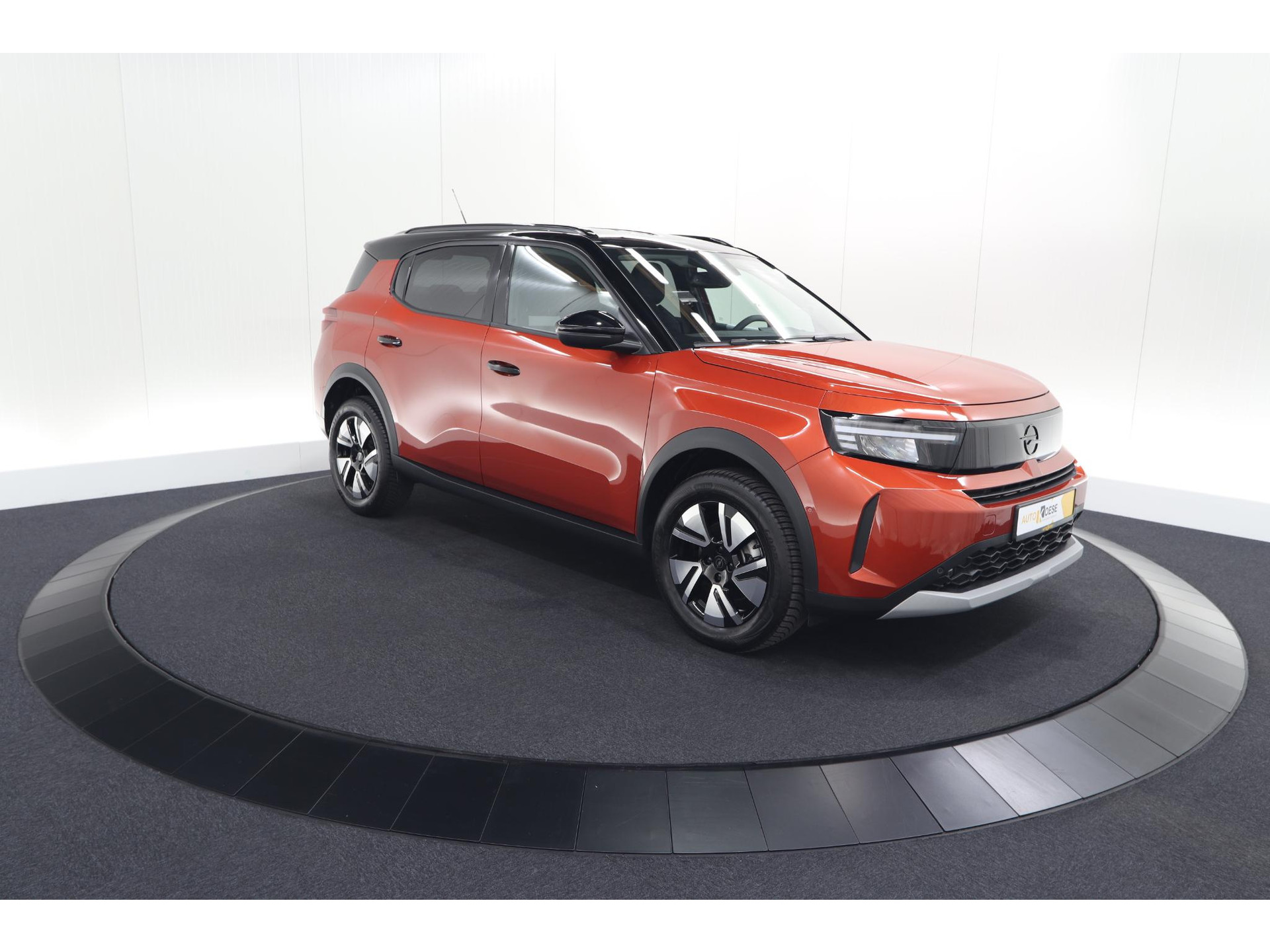 Opel Frontera 1.2 Turbo Hybrid 110 GS | Kanyon Orange | Camera | Dodehoekdetectie | Apple Carplay