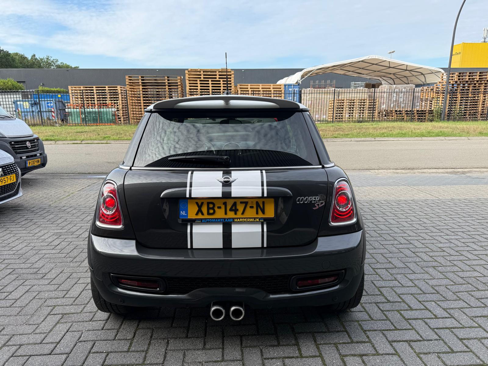 MINI 3-Deurs 2.0 Cooper SD Monte Carlo | 3/6/12 MND GARANTIE | AUTOMAAT | CRUISE | XENON | GOED ONDERHOUDEN | BLUETOOTH | CLIMA |
