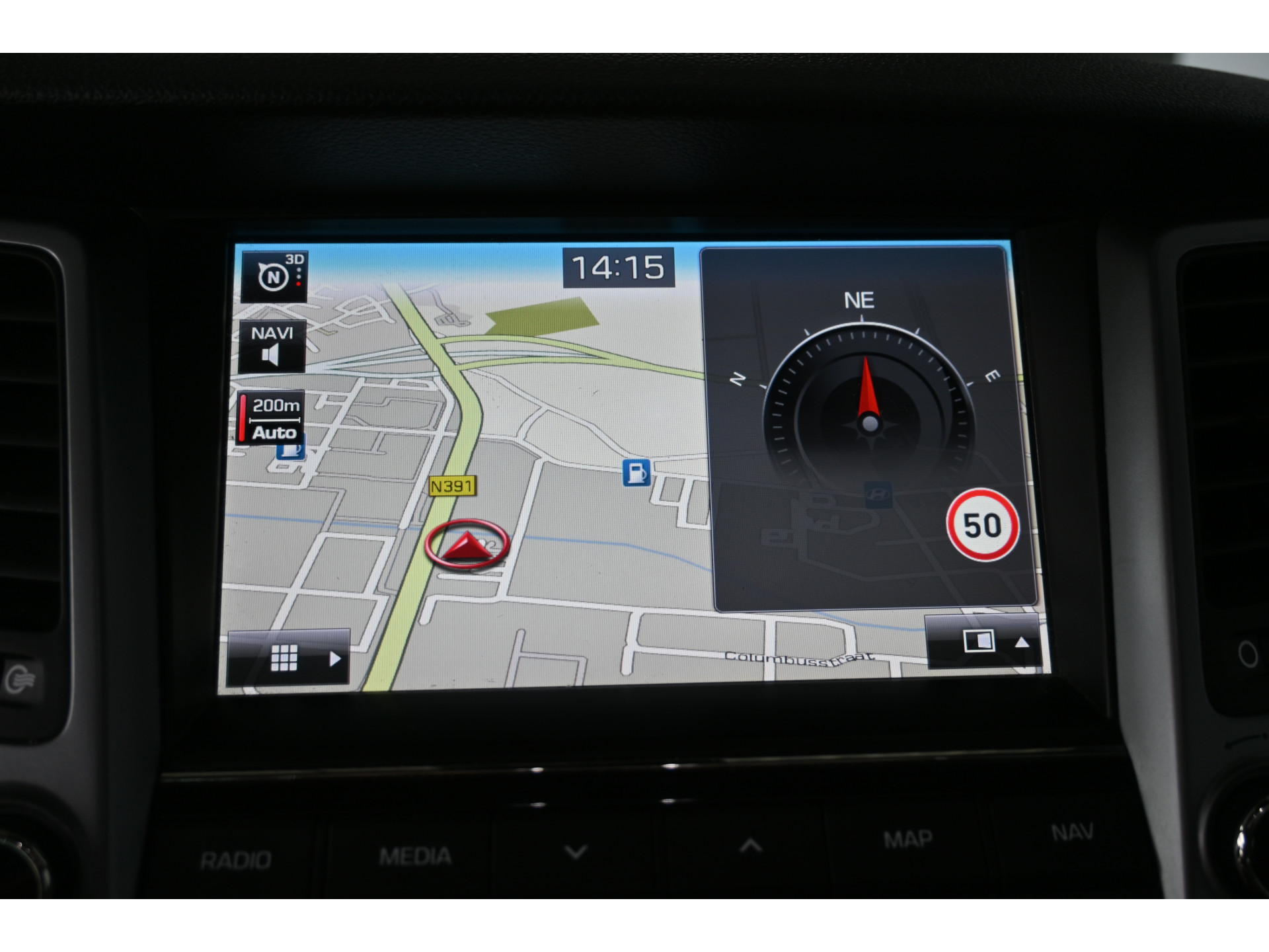 Hyundai Tucson 1.6 T-GDi Premium 4WD Automaat Panoramadak Navigatie Cruise Stoelverwarming Clima 100% Onderhouden! Inruil Mogelijk!