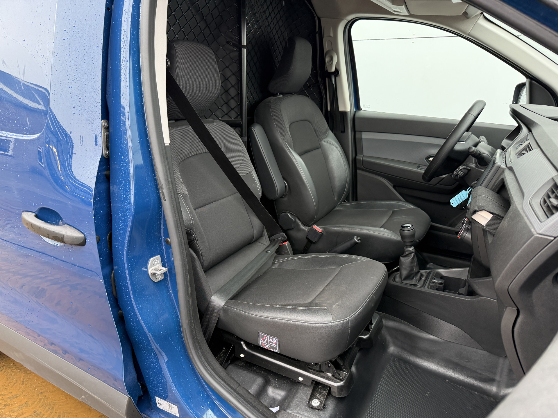 Renault Kangoo 1.3 TCe 100 Comfort **Benzine** L1 Airco Cruise Control Parkeersensoren Camera