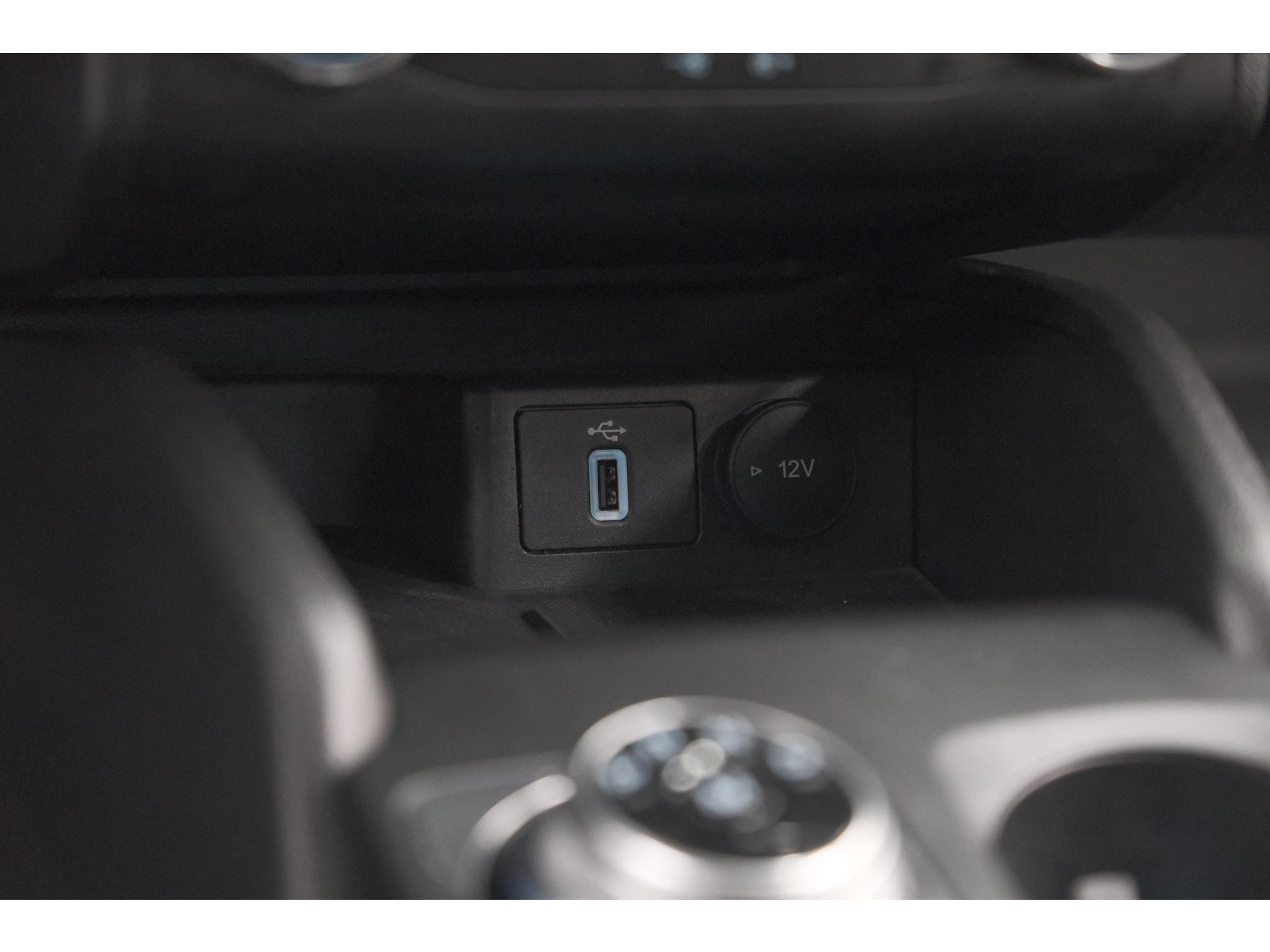 Ford Focus 1.5 EcoBoost Active Business | Lage Kilometerstand | Navigatie | Parkeersensoren | Apple Carplay
