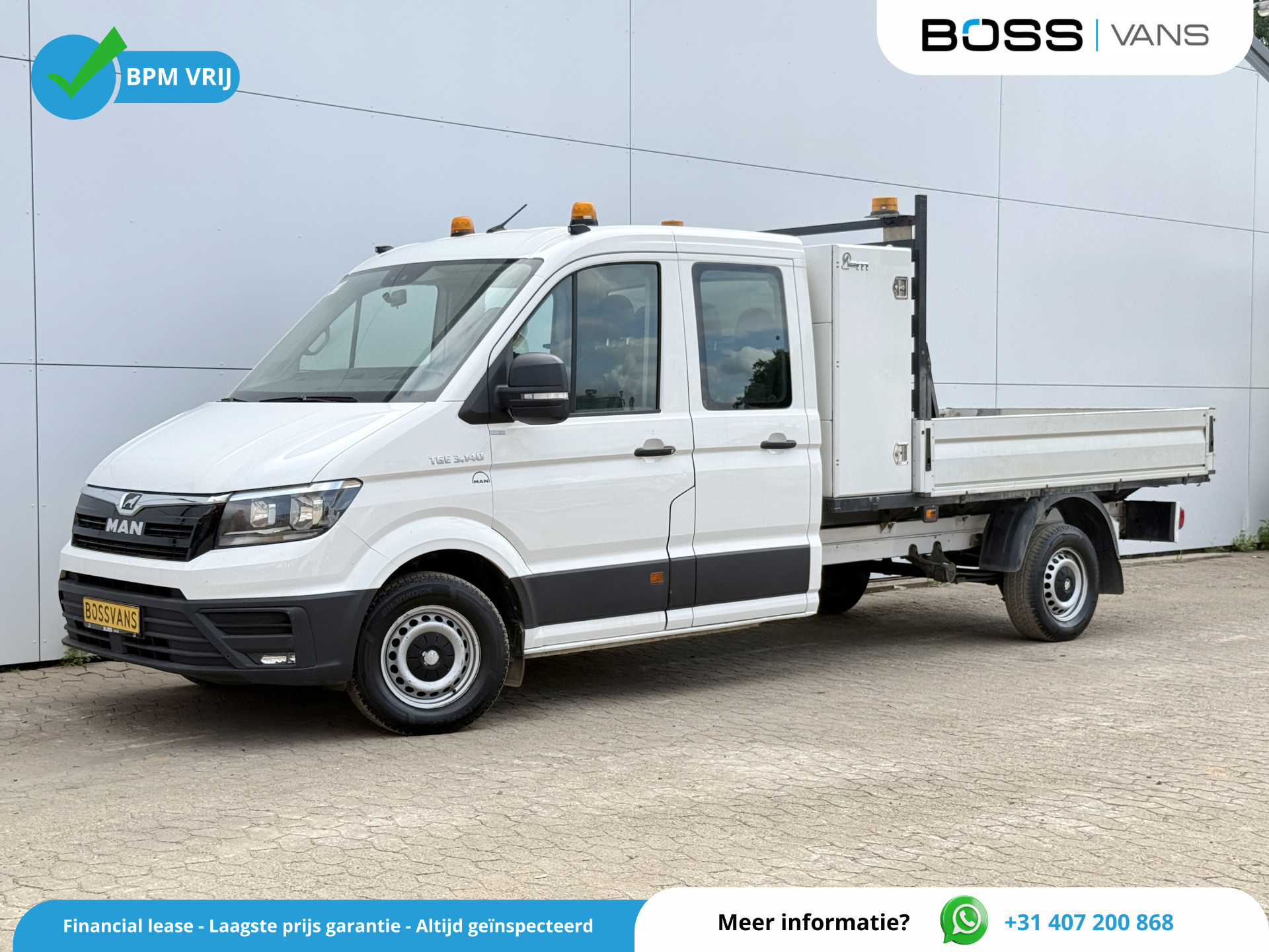 Volkswagen Crafter 3.140 2.0 TDI Automaat Open Laadbak Kist Dubbele cabine 6-persoons Airco Trekhaak Navigatie Carplay Pritische Pickup Open Box