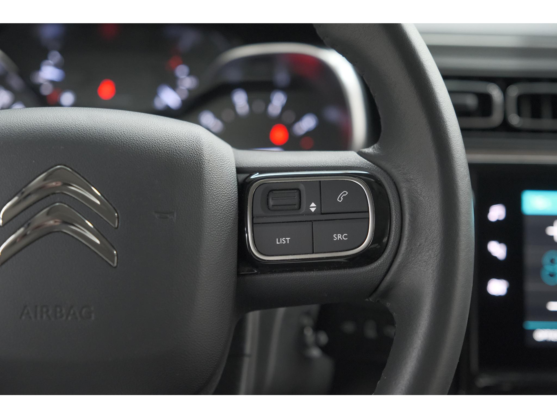 Citroen C3 PureTech 82 Feel Edition | Apple Carplay | Parkeersensoren | Navigatie | Climate Control | 16 Inch Velgen