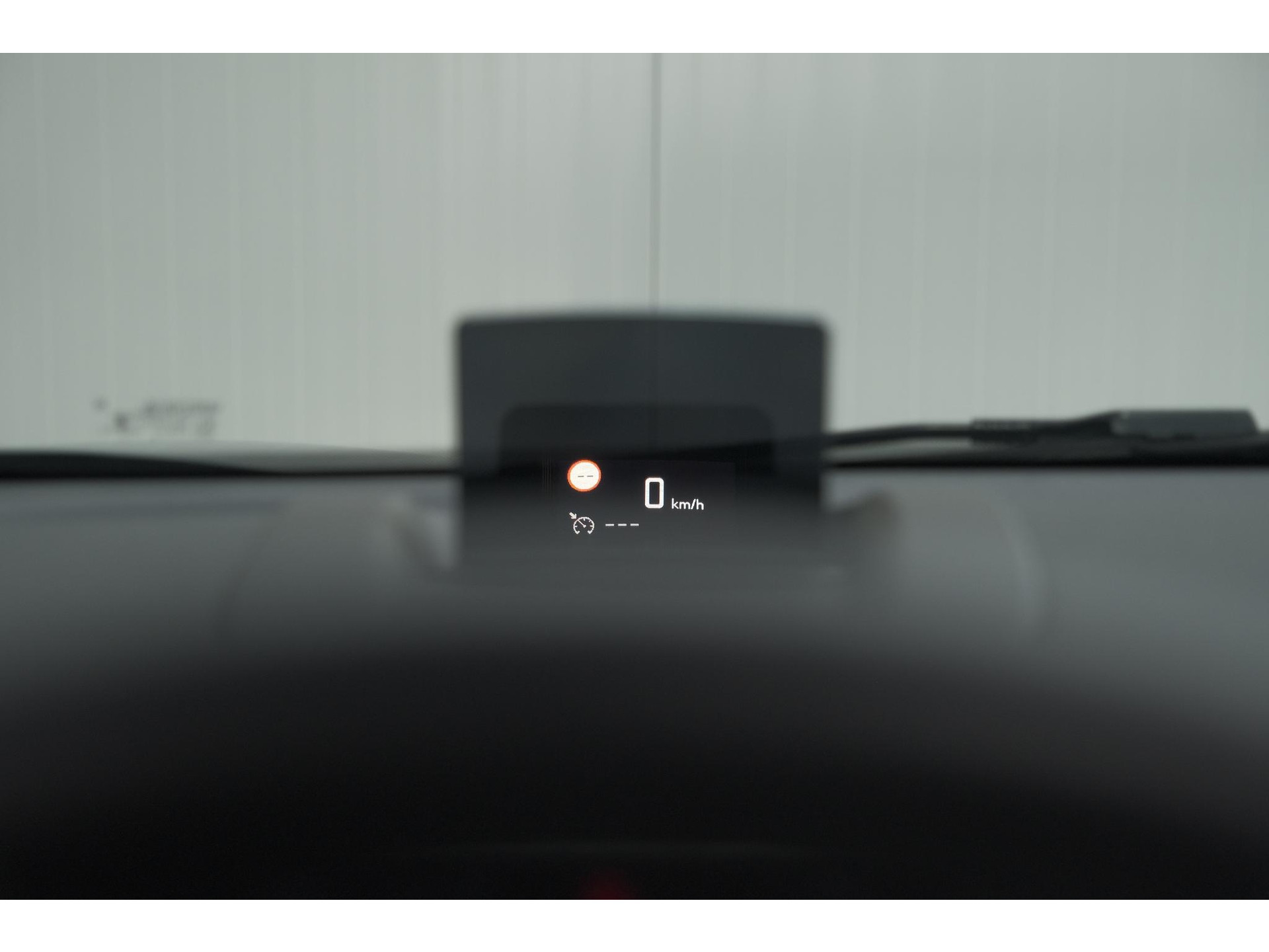 Citroen C3 Aircross PureTech 130 EAT6 Shine | Schuif-/Kanteldak | Camera | Dodehoekdetectie | Head-Up Display