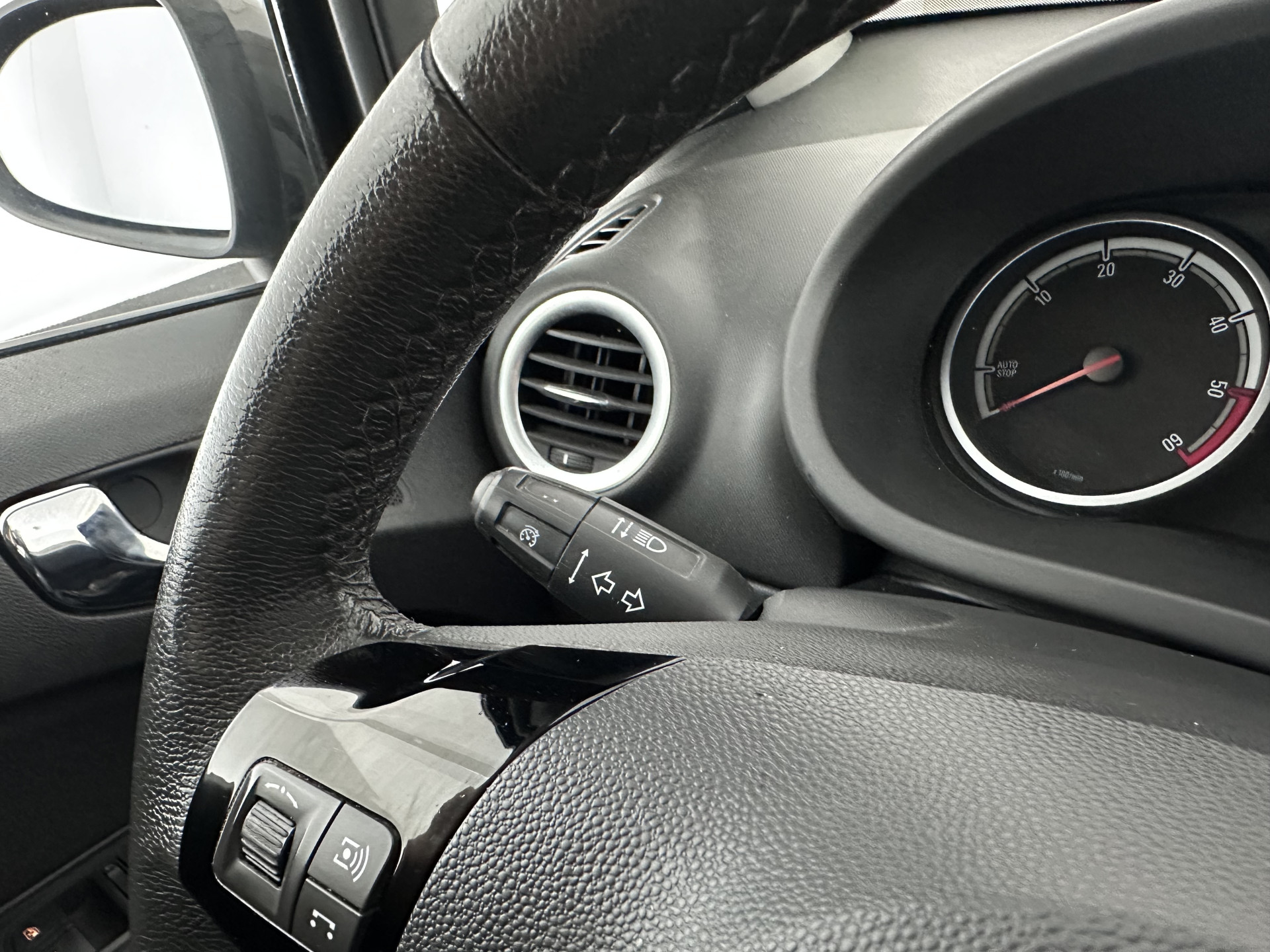 Opel Corsa 1.3 CDTi EcoFlex S/S Business+ *LEATHER-FABRIC | NAVI-FULLMAP | AIRCO | CRUISE | COMFORT-SEATS | PDC | 15''ALU*