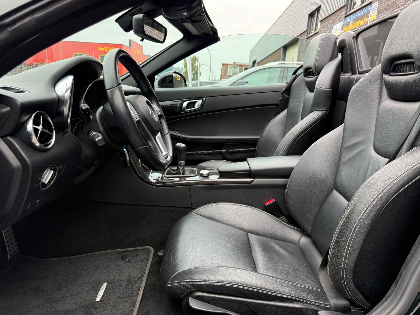 Mercedes-Benz SLK-klasse 200 | 3/6/12MND GARANTIE | CRUISE | NAVI | BLUETOOTH | LEDER | AIRCO |