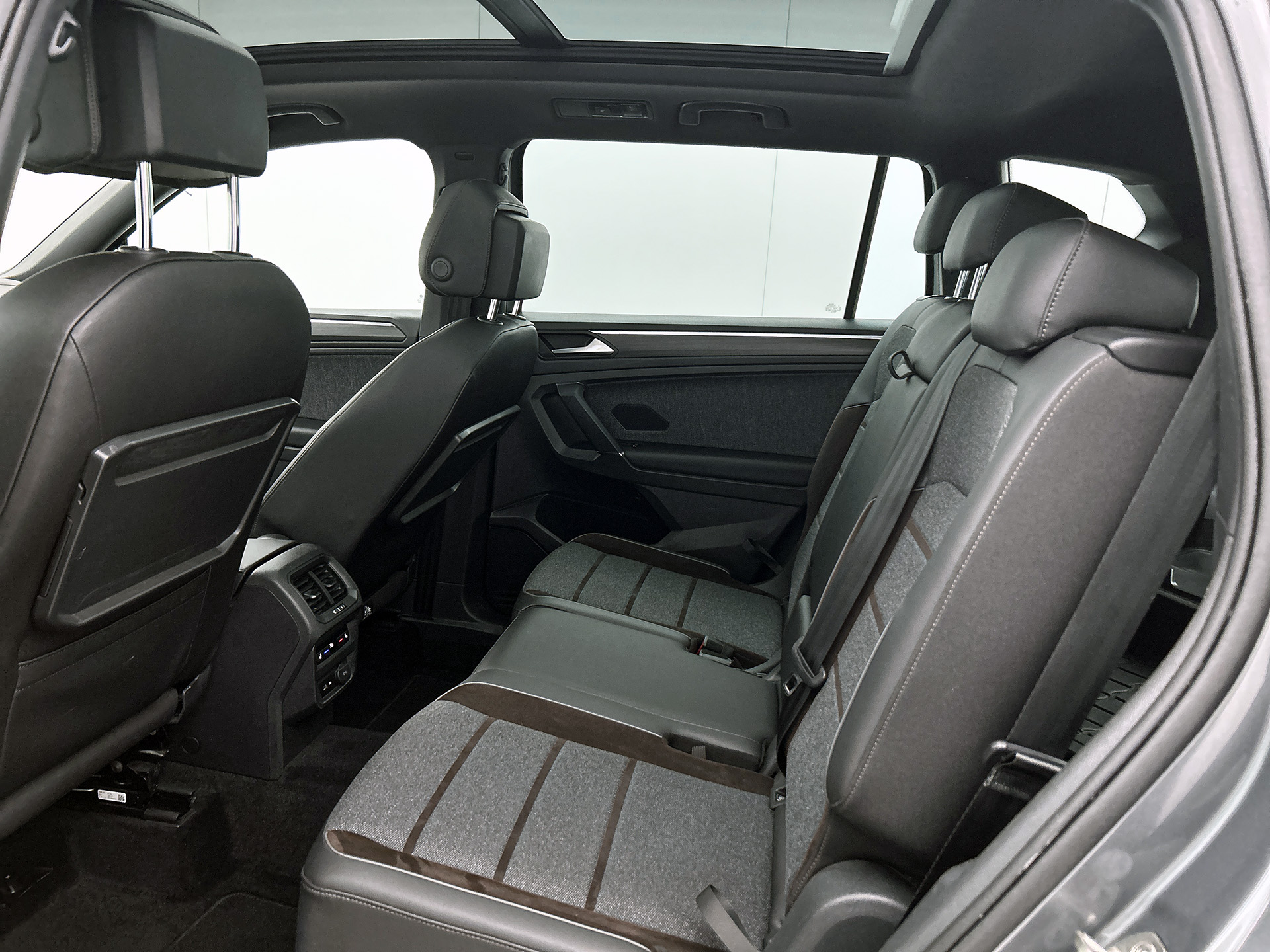 SEAT Tarraco 2.0 TSI 190PK 4DRIVE Xcellence 7Pers. | 360 CAMERA | PANORAMADAK | WINTERPACK | 2400KG TREKGEWICHT | NAVI | TREKHAAK WEGKLAPB.