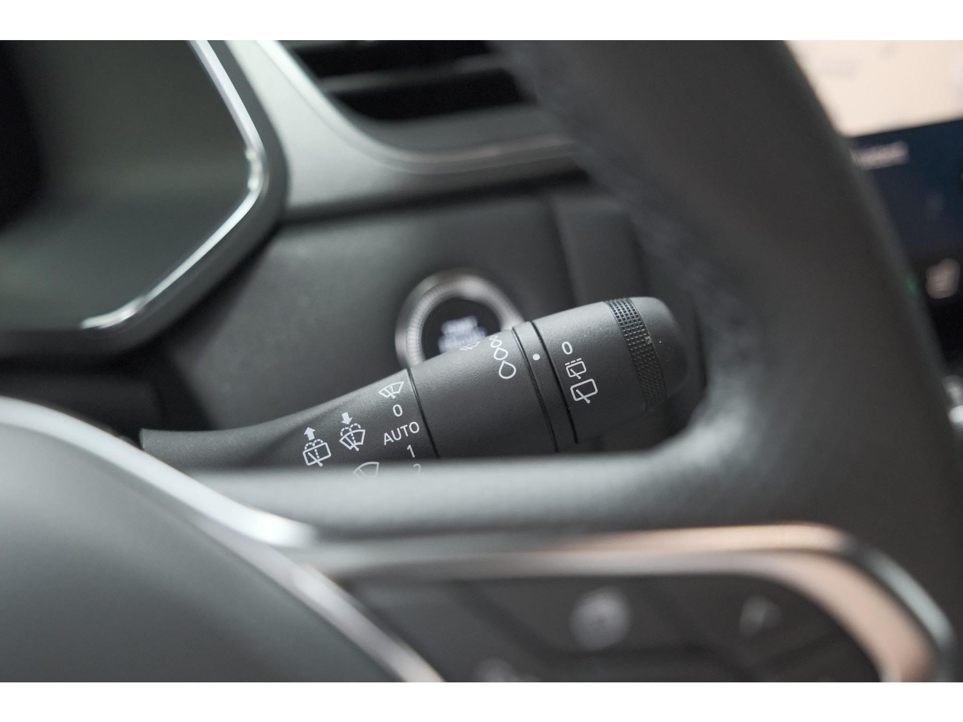 Renault Captur TCe 90 techno | Nieuw Model | Camera | Harman Kardon | Apple Carplay | Parkeersensoren | 18 Inch Lichtmetalen Velgen