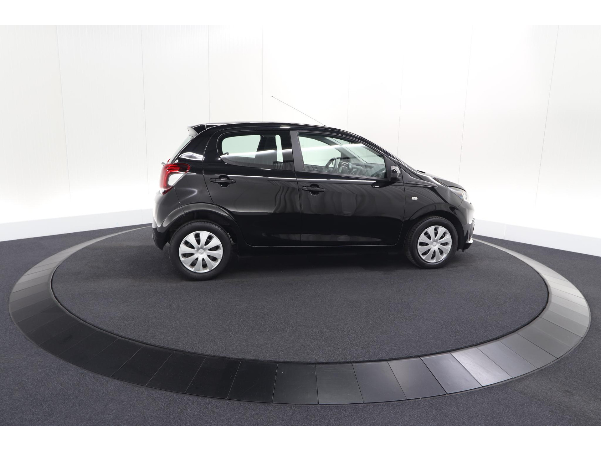 Peugeot 108 1.0 e-VTi Active | Airco | Bluetooth | Elektrische ramen|  5 Deurs