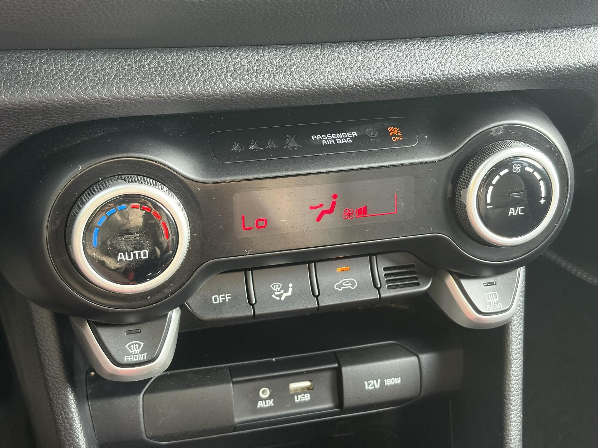 Kia Picanto 1.0 T-GDI GT-Line ✓102pk✓Draadloze telefoonlader✓Carplay✓2e Eigenaar✓Keyless✓Camera✓Stoelverw-Stuurverw✓Leder✓Navi✓Airco✓Cruise✓Lm velgen✓Pdc✓N.A.P✓Net beurt gehad✓Apk tot 09-2027