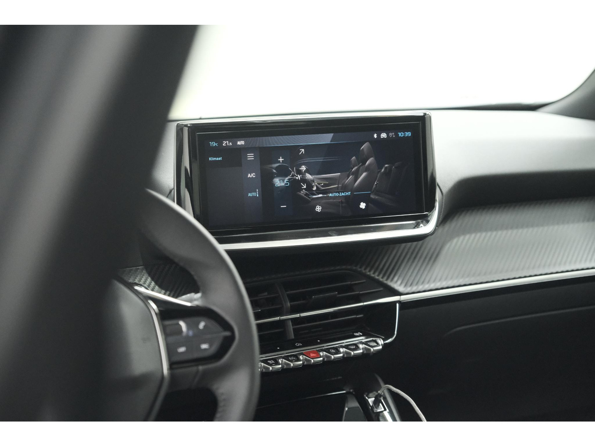 Peugeot 2008 PureTech 100 Allure | 360 Camera | Dodehoekdetectie | Navigatie | Apple Carplay
