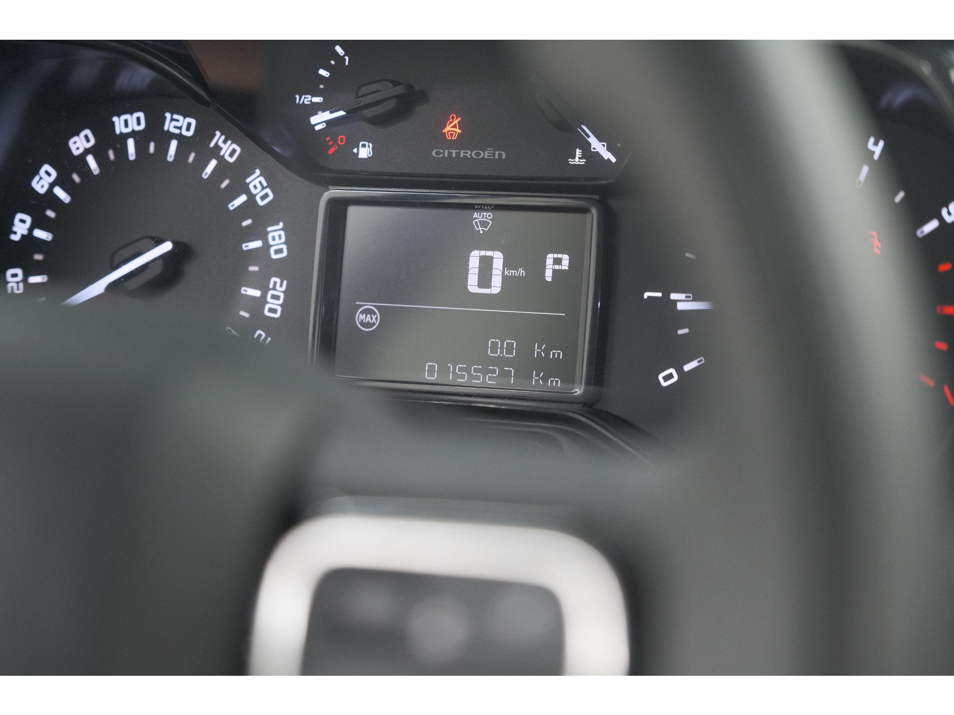 Citroen C3 PureTech 110 EAT6 Max | Apple Carplay | Parkeersensoren | Climate Control | 16 Inch Lichtmetalen Velgen