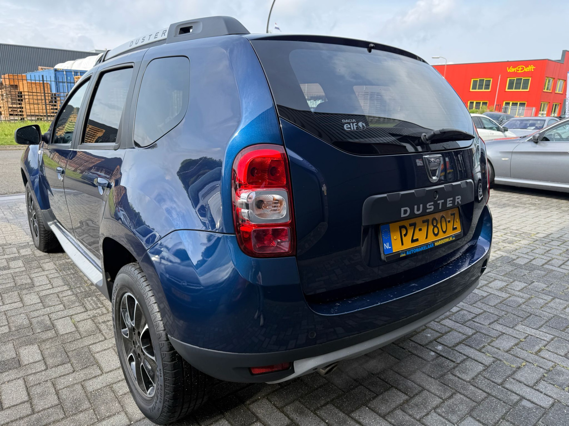 Dacia Duster 1.2 TCe 4x2 Blackshadow | 1E EIGENAAR | 3/6/12MND GARANTIE | CRUISE | NAVI | DAB | AIRCO | LMV | ELECRAMEN |