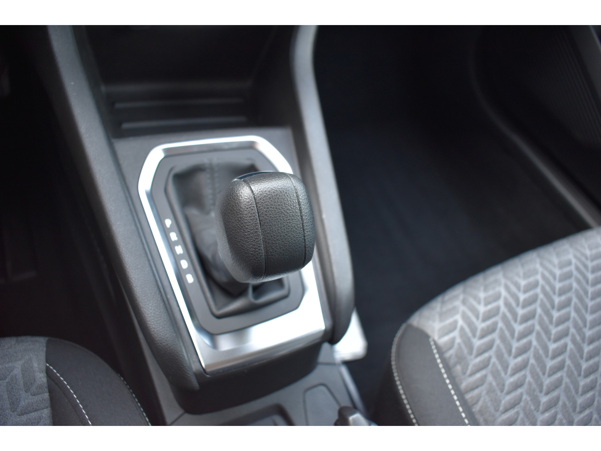 Renault Clio 1.6 E-Tech Hybrid 145 Evolution Hybride Automaat  Navigatie