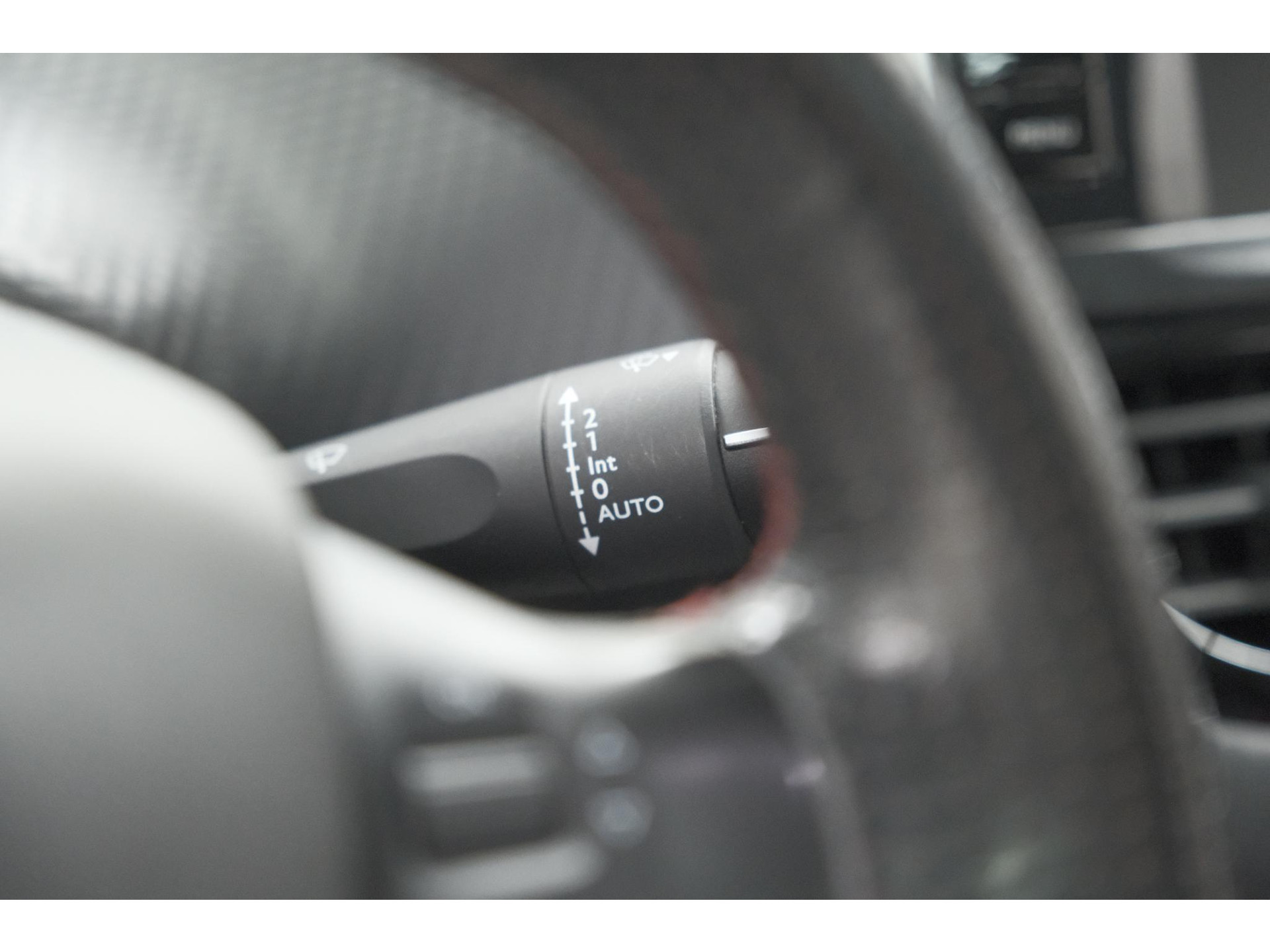 Peugeot 2008 PureTech 110 EAT6 GT | Trekhaak | Camera | Panoramadak | Apple Carplay