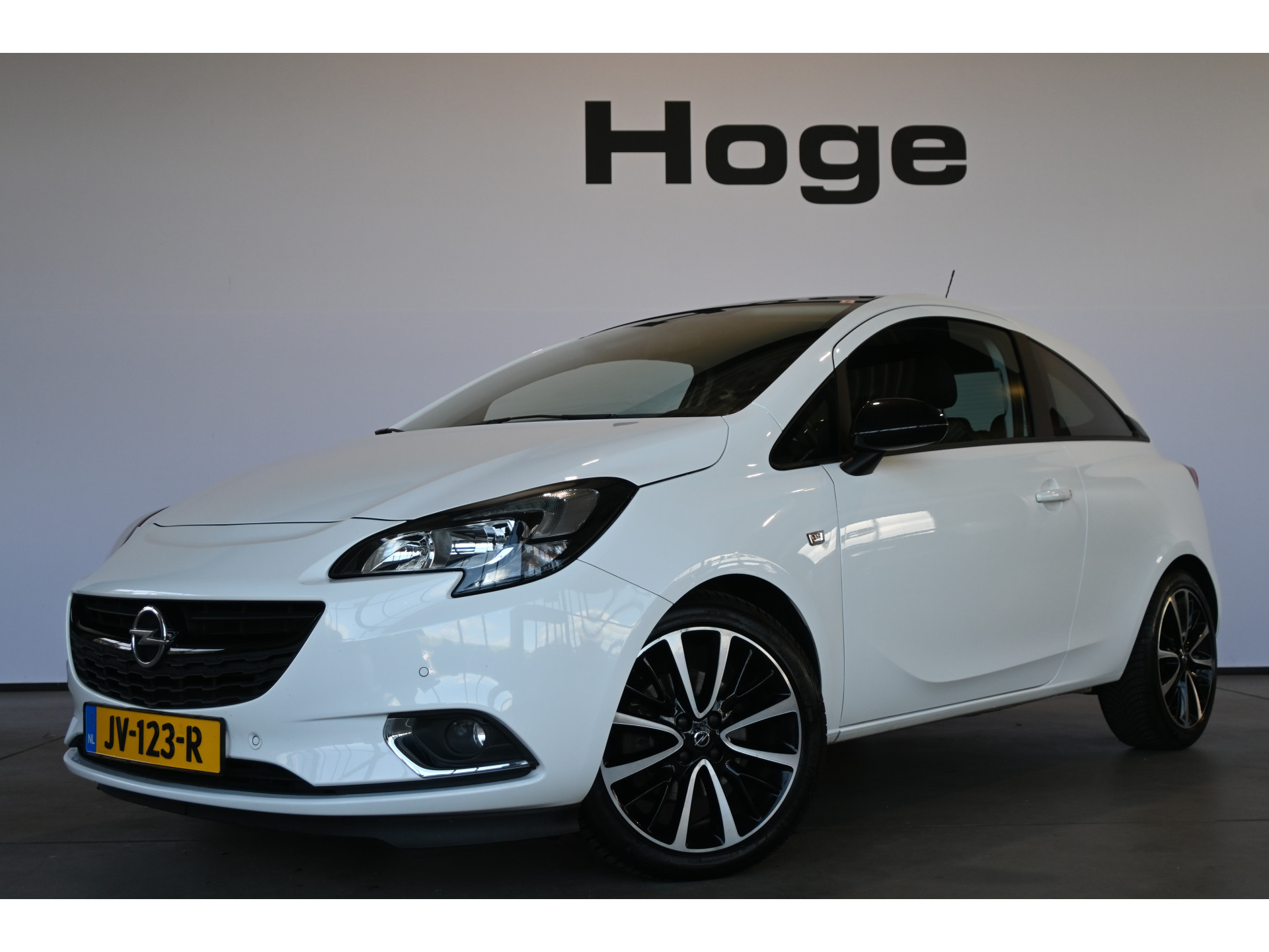 Opel Corsa 1.0 Turbo Color Edition Nap Airco Cruise Pdc Lichtmetaal 1e Eigenaar 100% Onderhouden! Inruil Mogelijk!