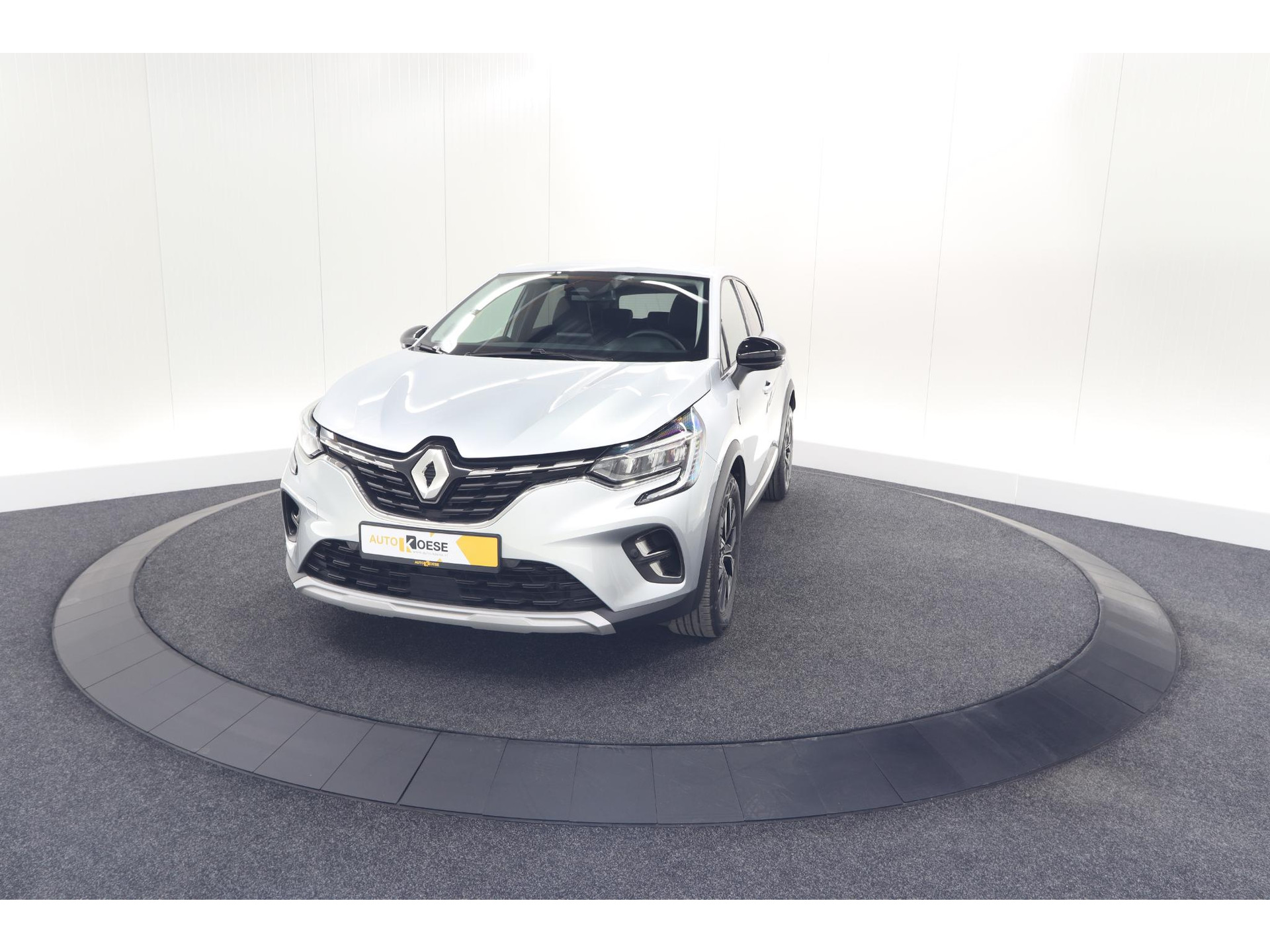 Renault Captur TCe 140 EDC Techno | Camera | 9.3 Inch Groot Scherm | Stoelverwarming | Apple Carplay