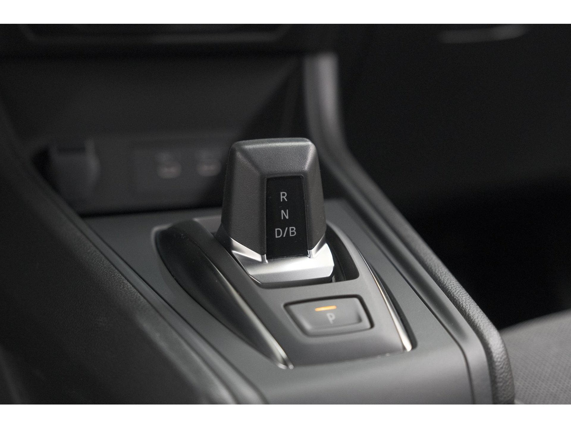 Renault Captur 1.8 E-Tech full hybrid 160 techno | Camera | Adaptieve Cruise Control | Navigatie