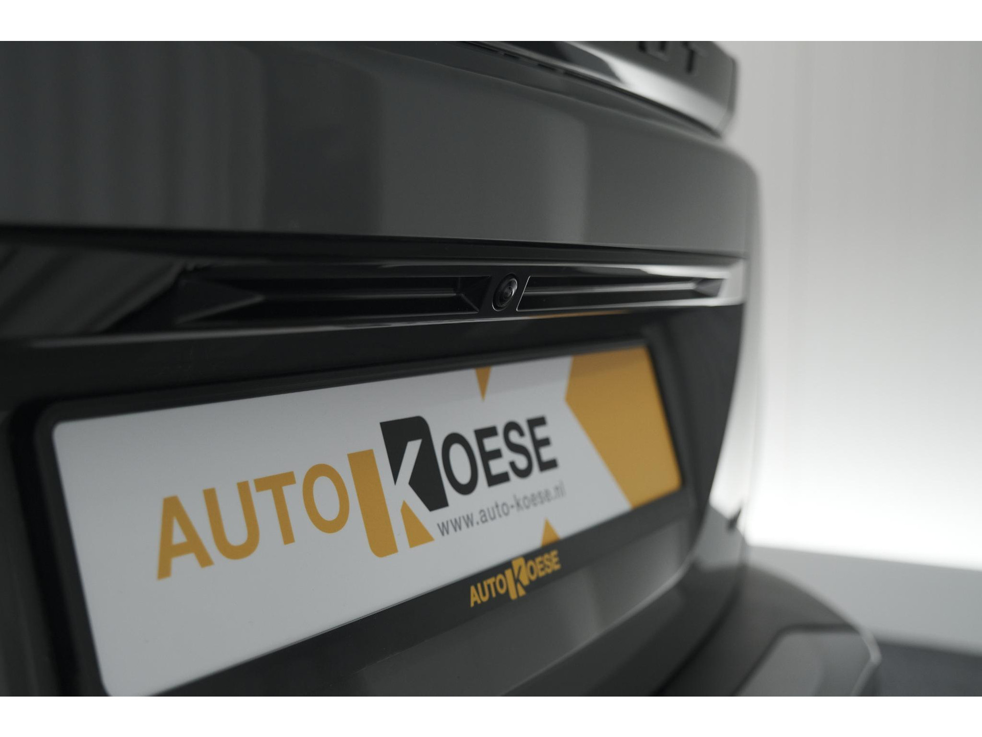 Peugeot 2008 PureTech 130 EAT8 GT | 360 Camera | Stoelmassage | Adaptieve Cruise Control | Dodehoekdetectie
