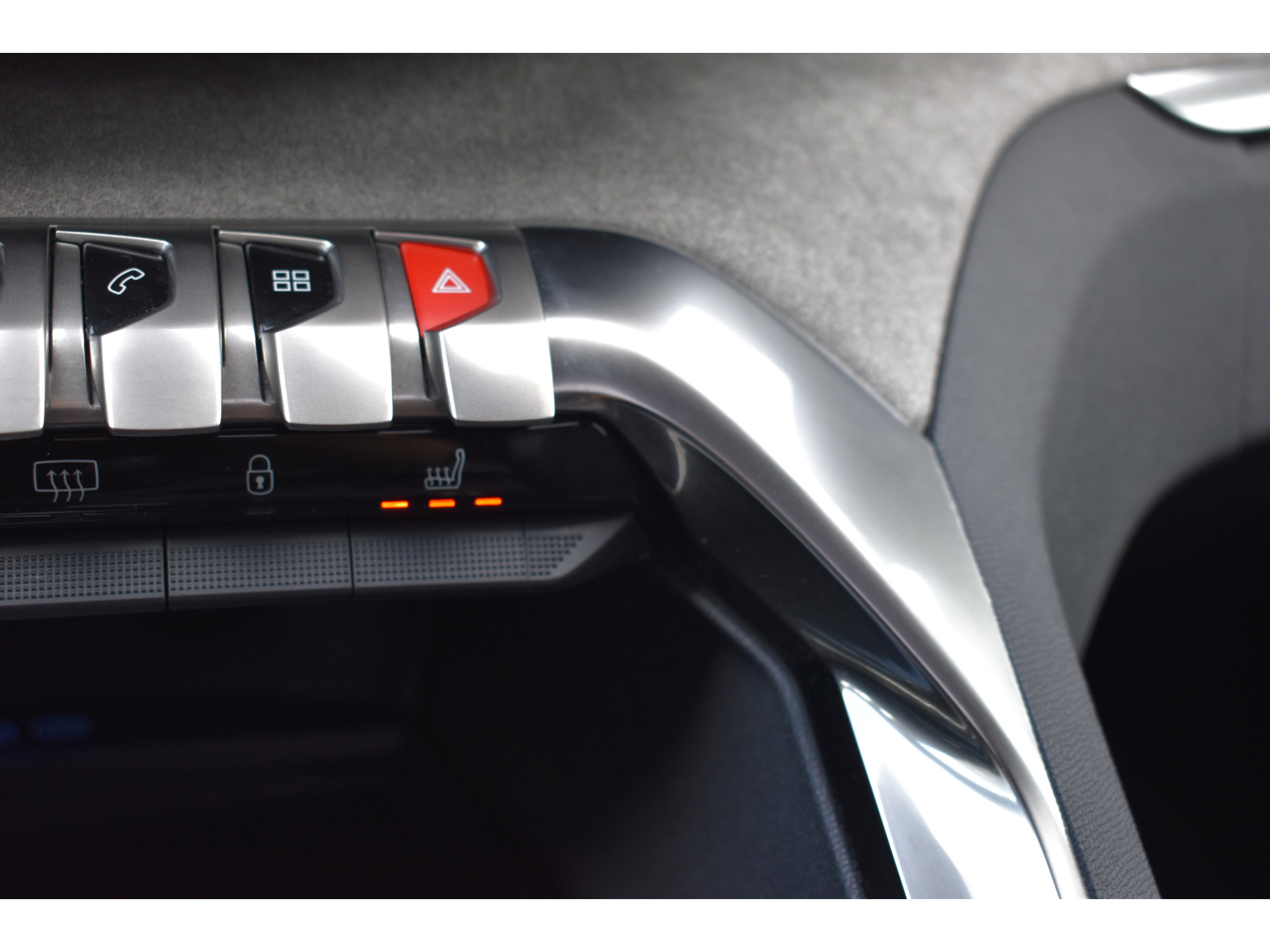 Peugeot 5008 1.2 GT 7-persoons Pano Automaat Navi