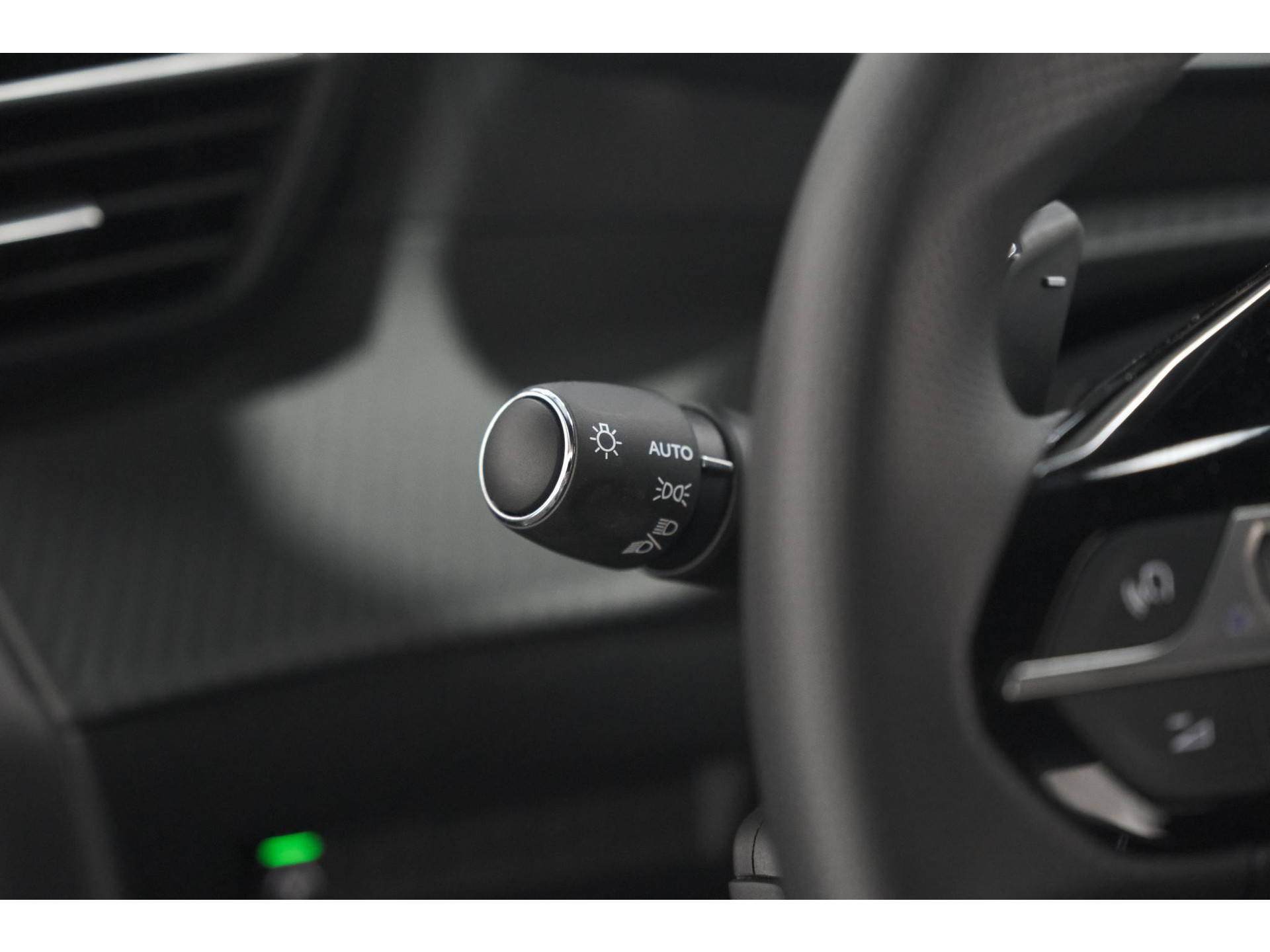 Peugeot 2008 PureTech 130 EAT8 GT | 360 Camera | Stoelmassage | Adaptieve Cruise Control | Dodehoekdetectie