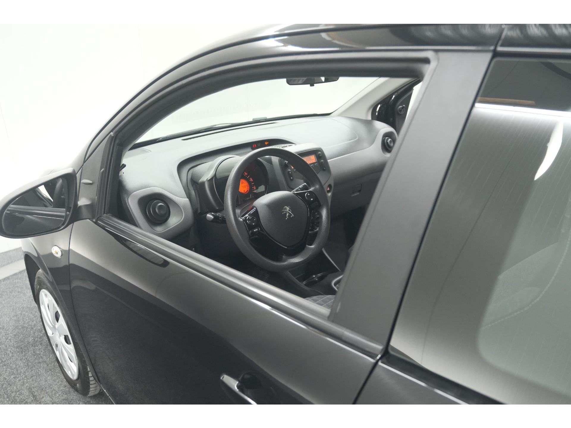 Peugeot 108 1.0 e-VTi Active | Airco | Bluetooth | Elektrische Ramen | 5 Deurs