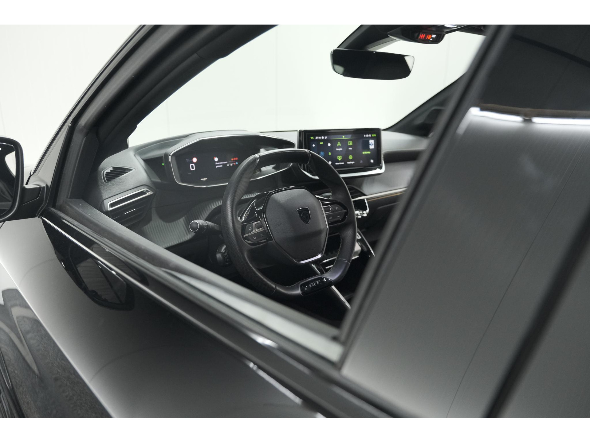 Peugeot 208 PureTech 100 GT | Camera | Navigatie | Apple Carplay | Parkeersensoren