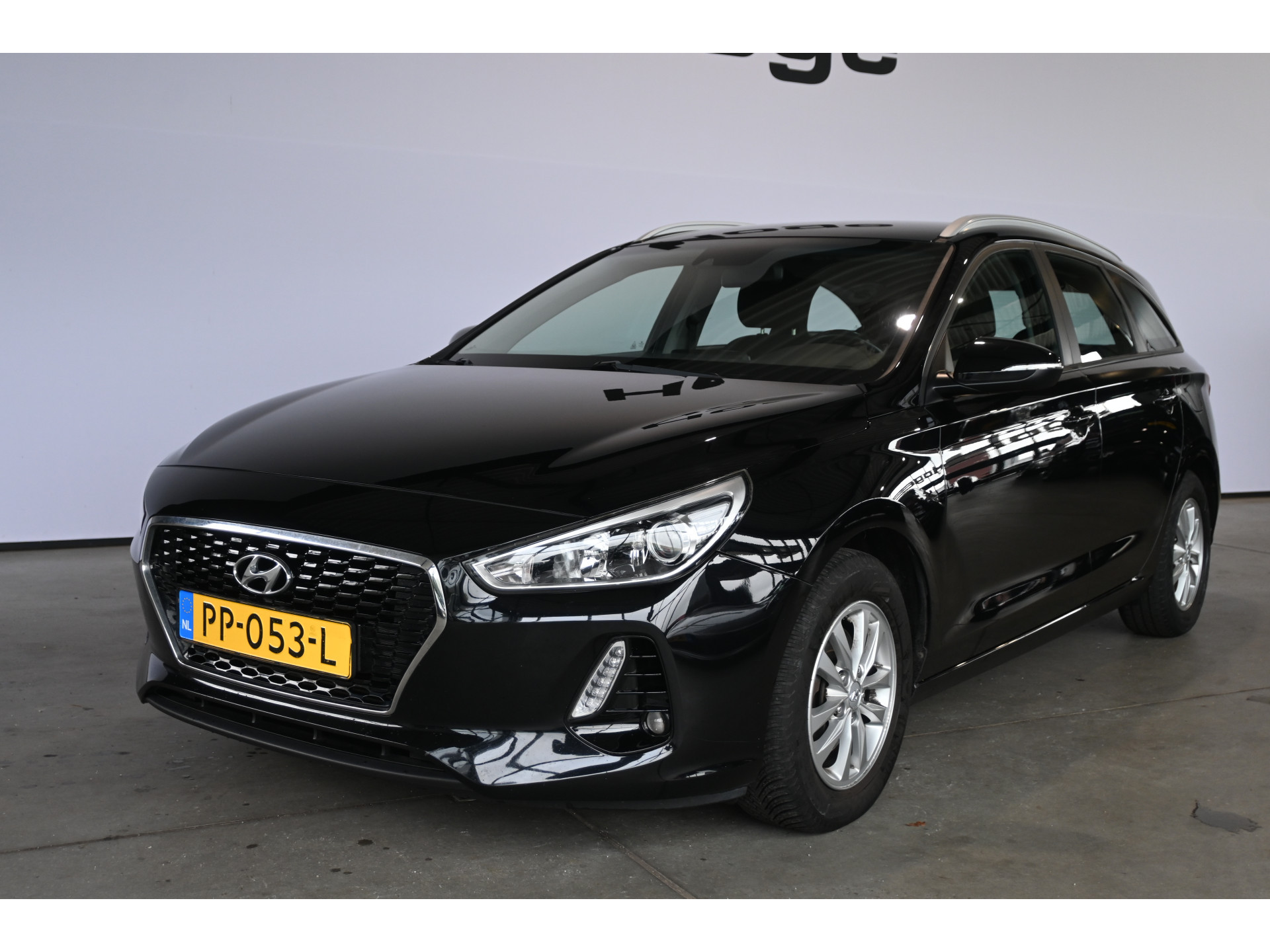 Hyundai i30 Wagon 1.4 T-GDI Comfort Clima Navigatie Camera Trekhaak Rijklaarprijs Inruil Mogelijk!