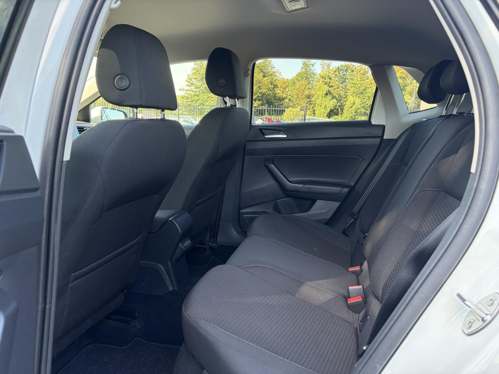 Volkswagen Polo 1.0 MPI Comfortline ✓2e Eigenaar✓Camera✓Carplay✓Clima✓Cruise✓Zeer Zuinig✓Weinig km✓N.A.P✓Apk tot 02-2027