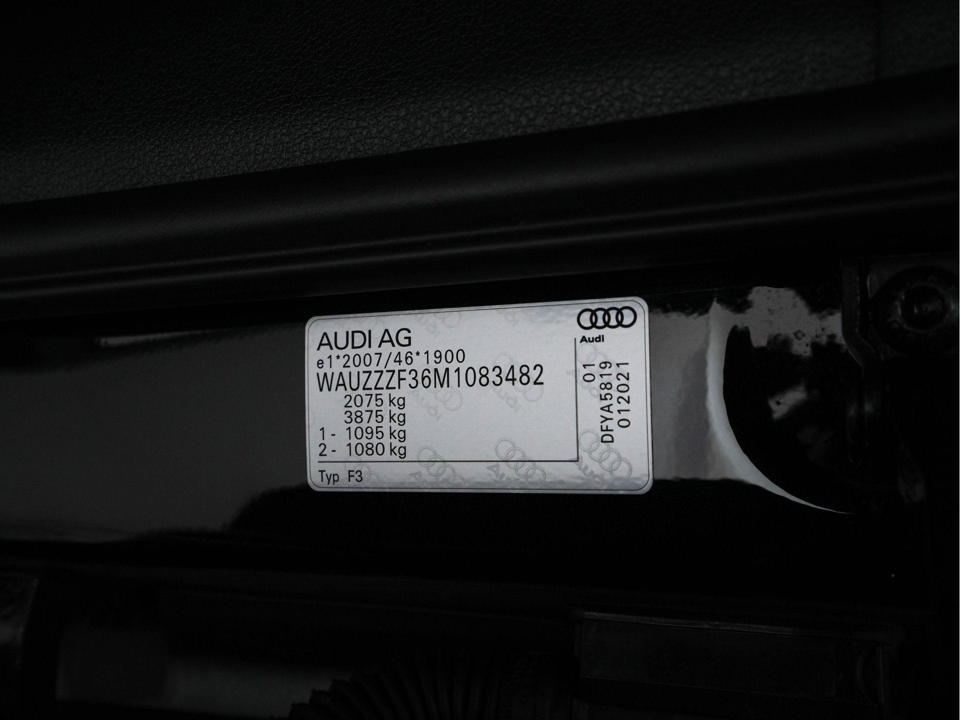 Audi Q3 Sportback 35 TFSI S-Line Edition (INCL-BTW) Aut. *LEATHER | FULL-LED | ADAPTIVE-CRUISE | DIGI-COCKPIT | NAVI-FULLMAP | CAMERA | DAB | AMBIENTLIGHT | PRIVACYGLASS | SHIFTPADDLES | ECC | PDC | 20''ALU*