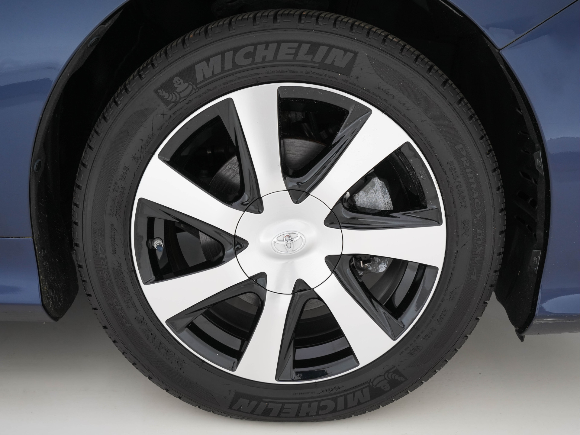 Toyota Mirai FCV Executive [ HYDROGEN ] Aut. *LEATHER | FULL-LED | JBL-SOUNDSYSTEM | CAMERA | KEYLESS | MEMORY-PACK | ADAPTIVE-CRUISE | BLIND-SPOT |  DAB | NAVI-FULLMAP | KEYLESS | DIGI-COCKPIT | COMFORTSEATS | LANE-ASSIST |