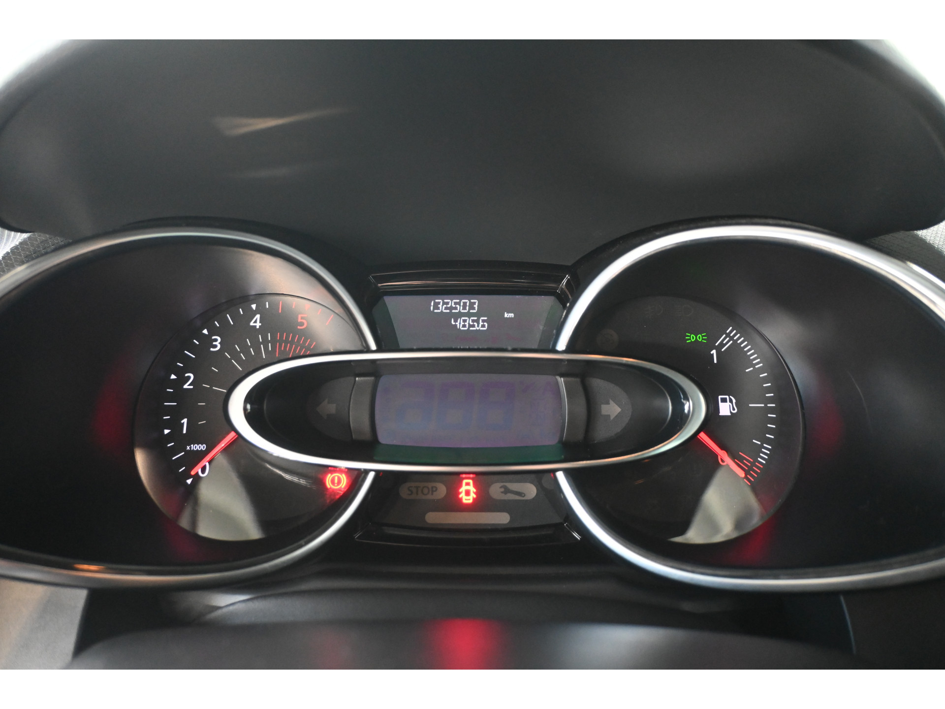 Renault Clio 1.5 dCi Limited Airco LED Navigatie Goed Onderhouden! Rijklaarprijs! Inruil Mogelijk!