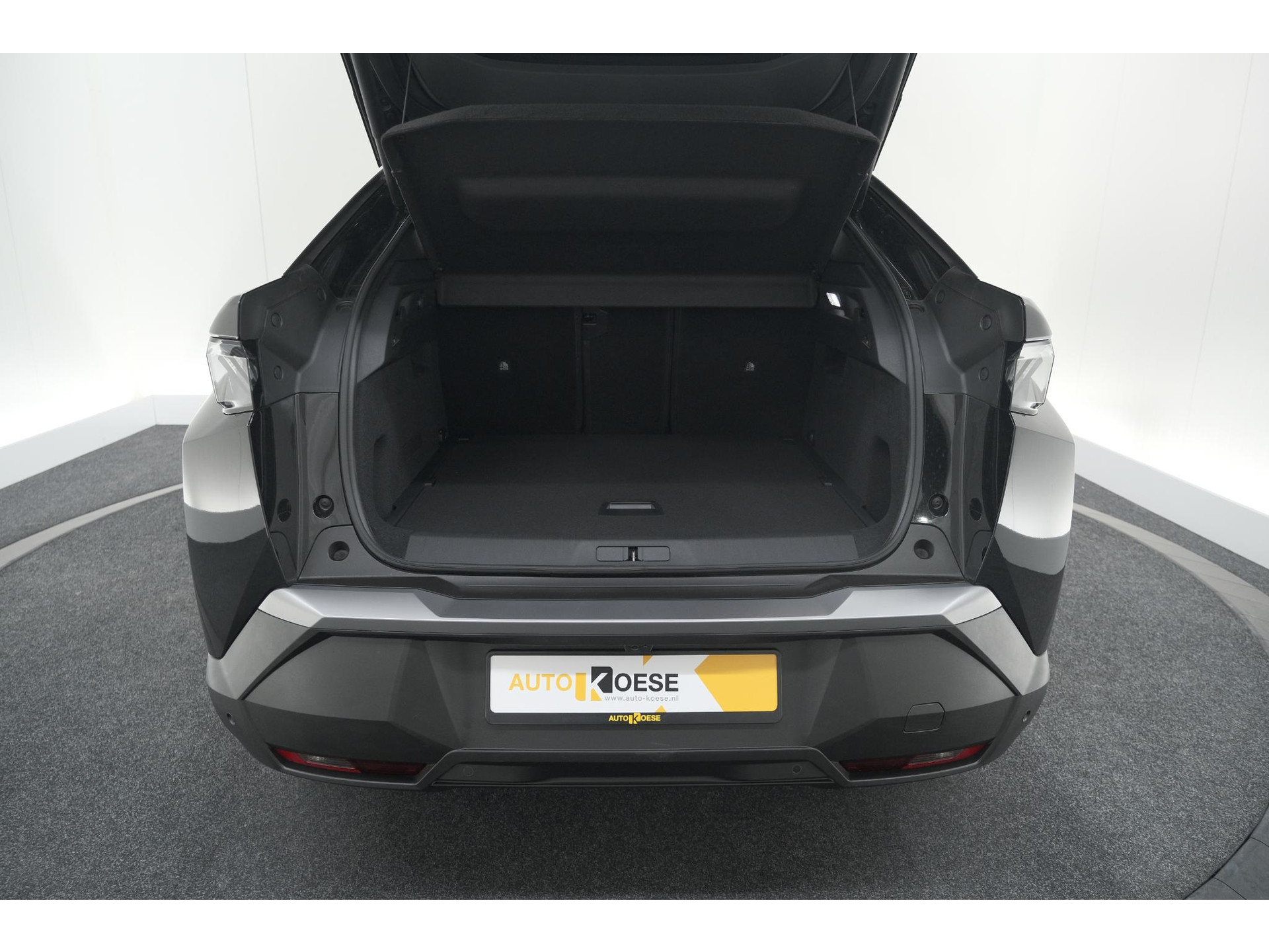 Peugeot 3008 Hybrid 145 e-DCS6 GT | Elektrische Kofferklep | Camera | Adaptieve Cruise Control | Apple CarPlay