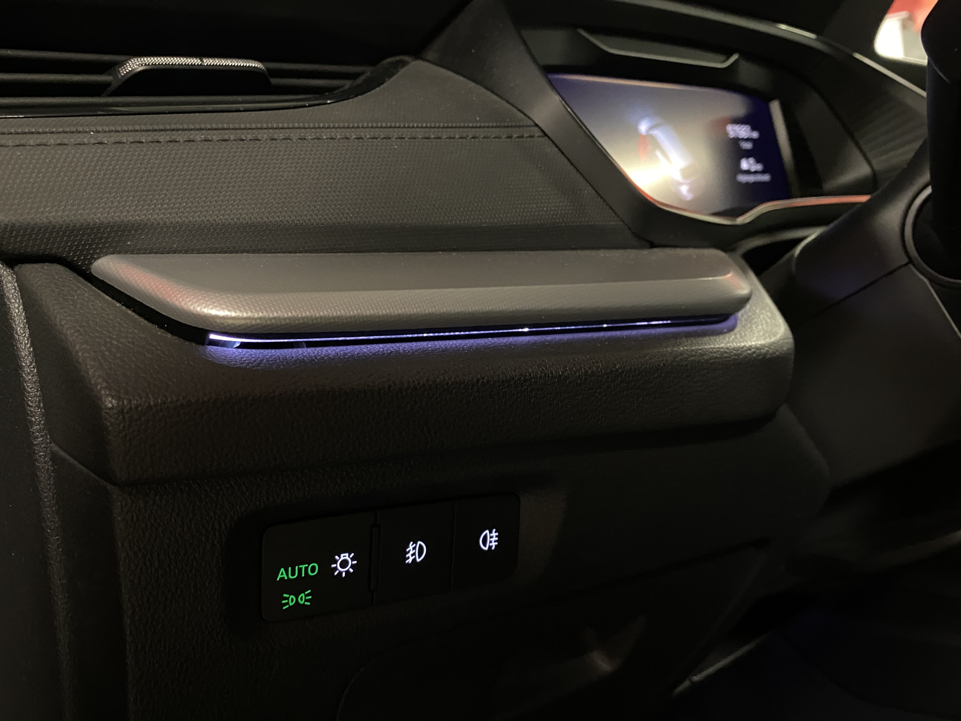 ŠKODA Octavia Combi 1.0 e-TSI Business Edition Plus AUT. | 1e eigenaar | dealer onderh. | navigatie | trekhaak | carplay | adaptieve cruise