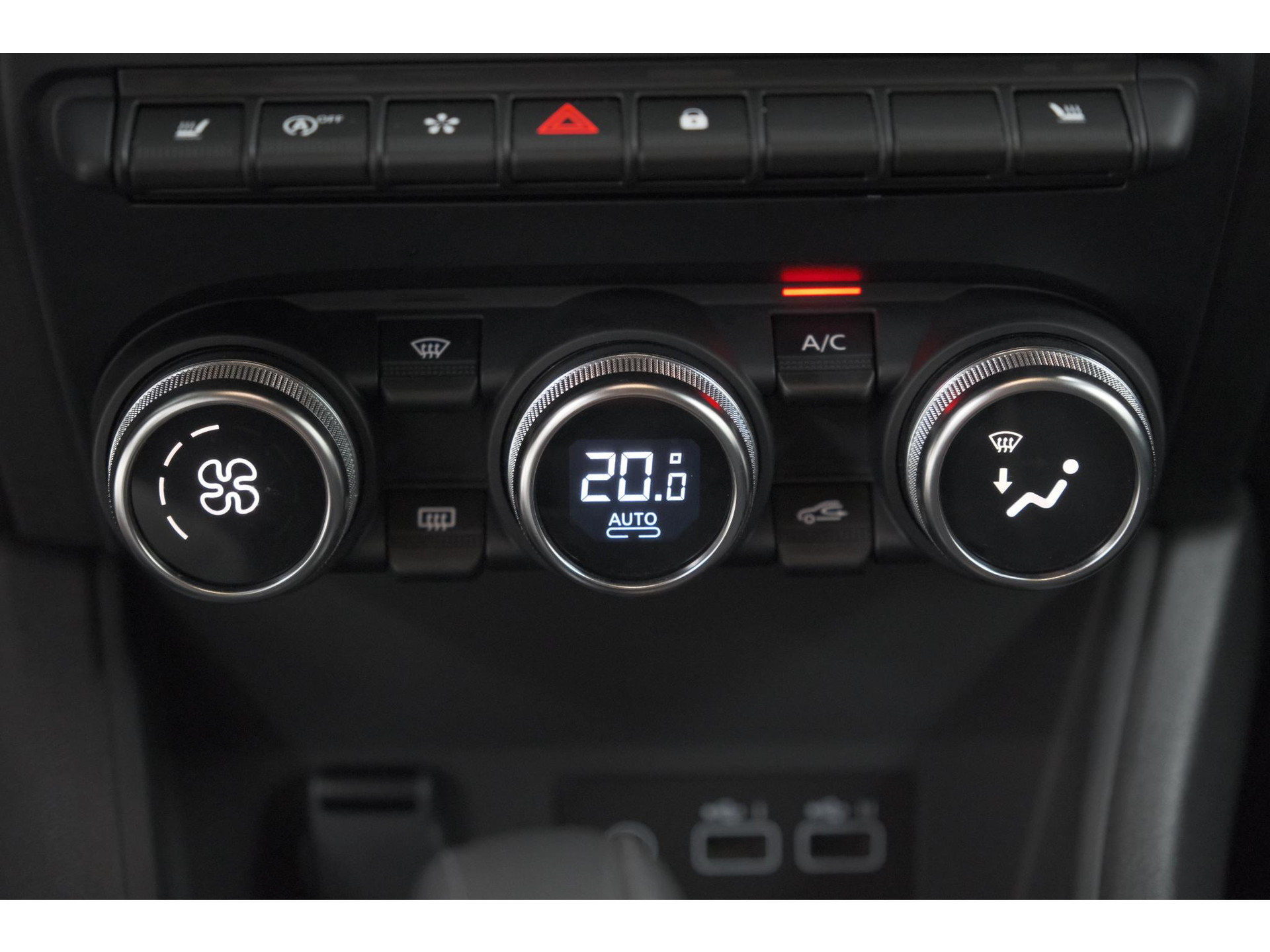 Renault Captur Mild Hybrid 160 techno | Trekhaak | Dodehoekdetectie | Camera | Navigatie