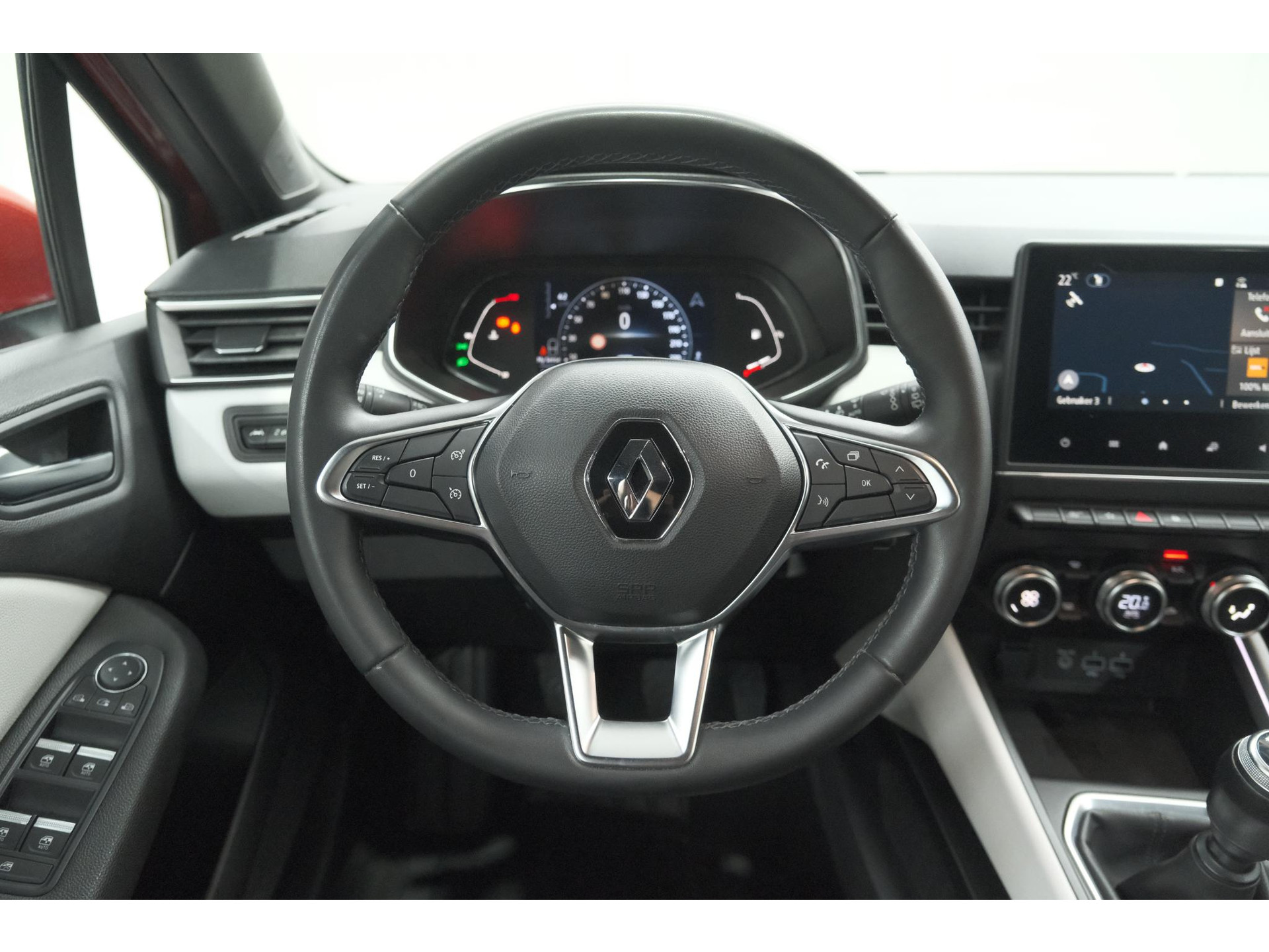 Renault Clio TCe 100 Intens | Dodehoekdetectie | Camera | Apple Carplay | Parkeersensoren