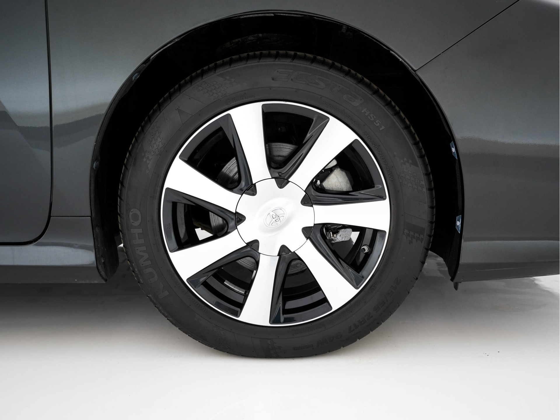 Toyota Mirai FCV Executive [ HYDROGEN ] (INCL-BTW) Aut. *LEATHER | FULL-LED | JBL-SOUND | CAMERA | KEYLESS | MEMORY-PACK | ADAPTIVE-CRUISE | BLIND-SPOT |  DAB | NAVI-FULLMAP | DIGICOCKPIT | COMFORTSEATS | LANE-ASSIST | ...