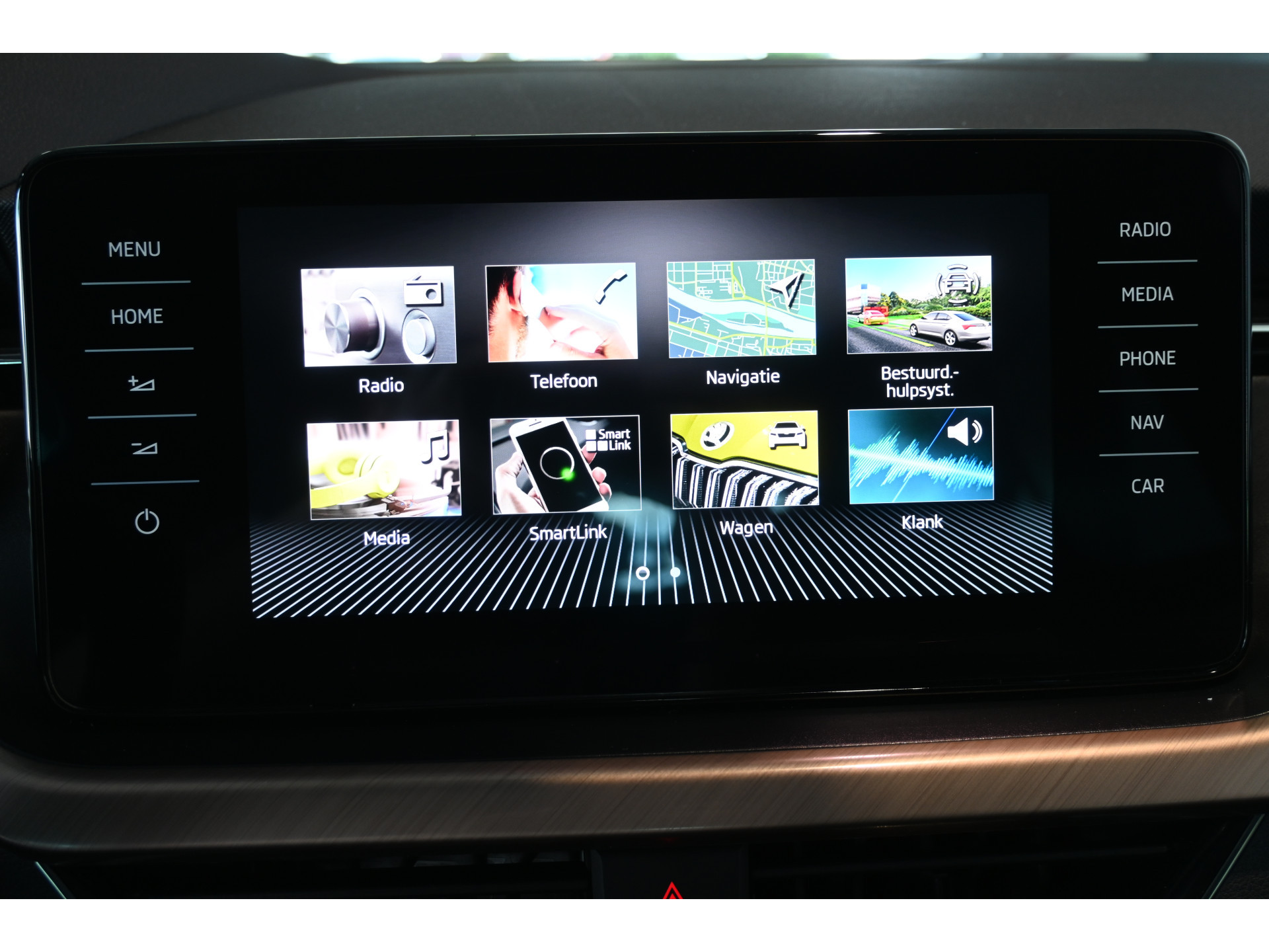 ŠKODA Scala 1.0 TSI Business Edition Nap! Adaptieve Cruise Clima Lane Assist Trekhaak Stoelverwarming CarPlay Goed Onderhouden! Inruil Mogelijk!