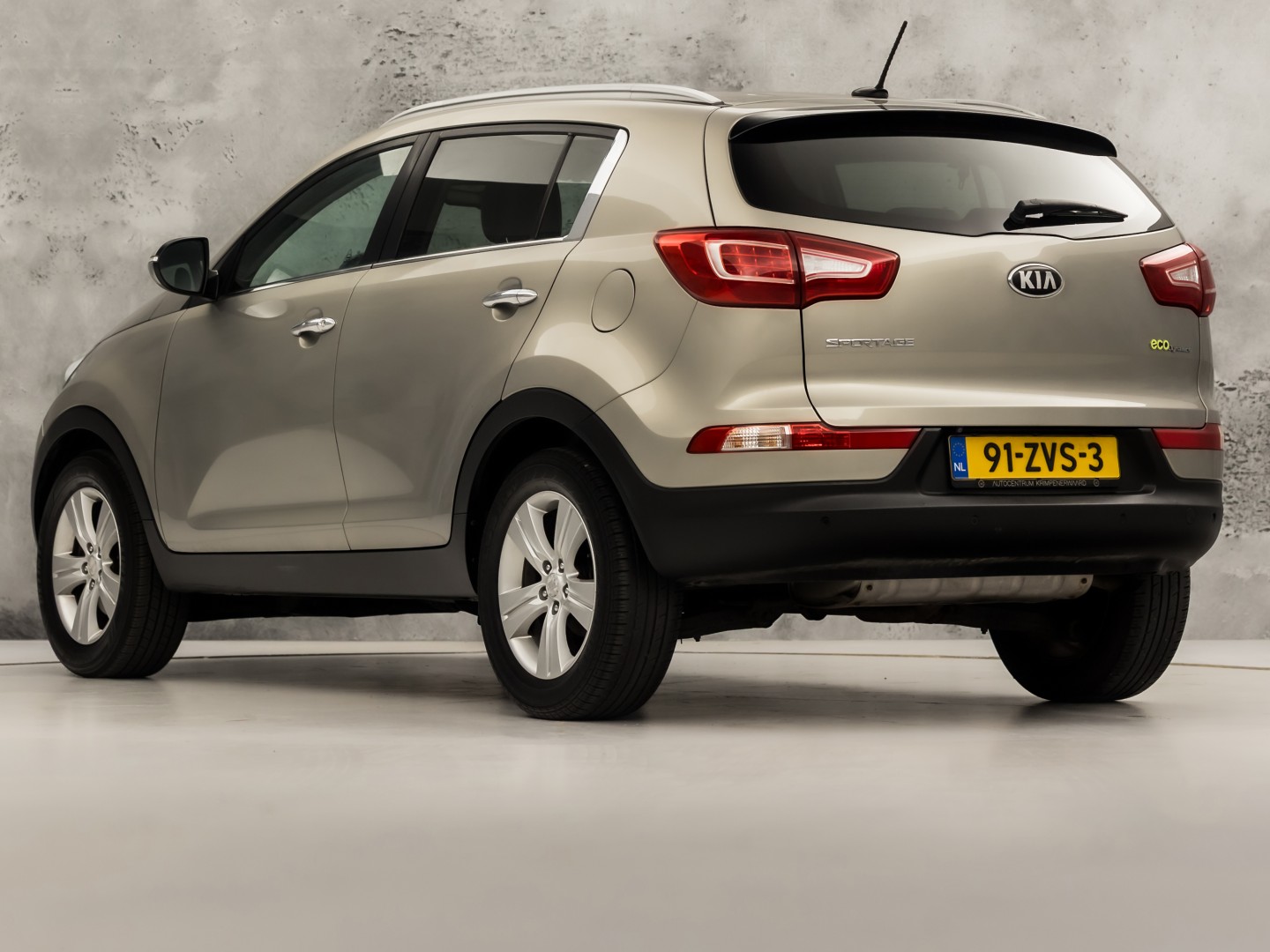 Kia Sportage 1.6 GDI Super Pack Sport (NAVIGATIE, CAMERA, CLIMATE, LEDER, SPORTSTOELEN, CRUISE, GETINT GLAS, NIEUWSTAAT)