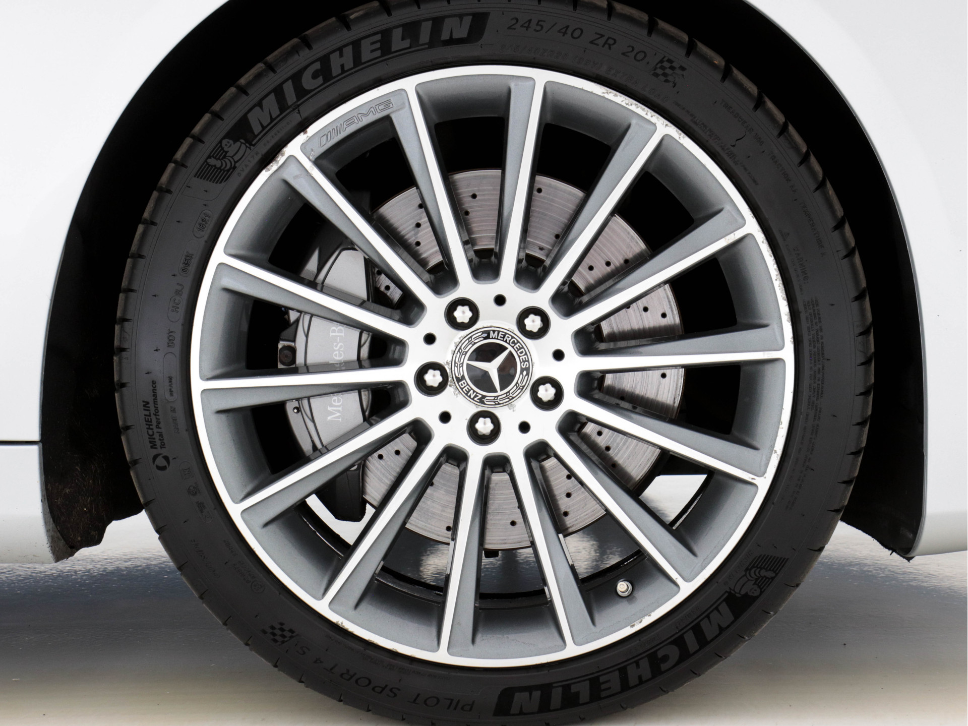 Mercedes-Benz S-klasse 400d 4-Matic Lang Aut. *PANO | DISTRONIC | BURMESTER-AUDIO | TOP-VIEW | KEYLESS | BLIND-SPOT | AIRMATIC | FULL-LEATHER  | FULL-LED |  MEMORY-PACK  | WIDE-SCREEN-DIGI-COCKPIT | AMBIENT-LIGHTNING |  HEATED/VENTI