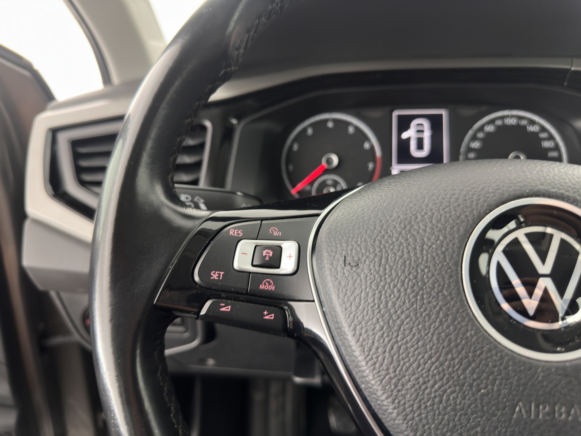 Volkswagen Polo 1.0 TSI Comfortline Business (INCL-BTW) *NAVI-FULLMAP | ADAPTIVE-CRUISE | COMFORT-SEATS | DAB+ | ECC | PARKPILOT*