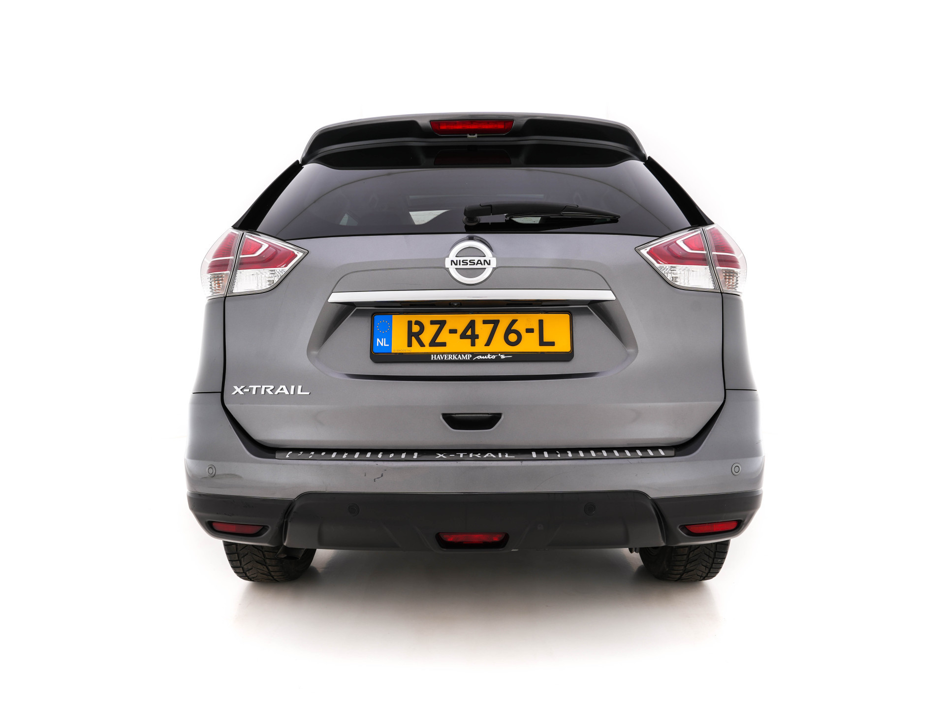 Nissan X-Trail 1.6 dCi Tekna (INCL-BTW) Aut. *PANO | LEATHER | FULL-LED | TOP-VIEW | JBL-AUDIO | BLINDSPOT | KEYLESS | HEATED-COMFORTSEATS | NAVI-FULLMAP | CARPLAY | PRIVACY-GLASS | 19''ALU*